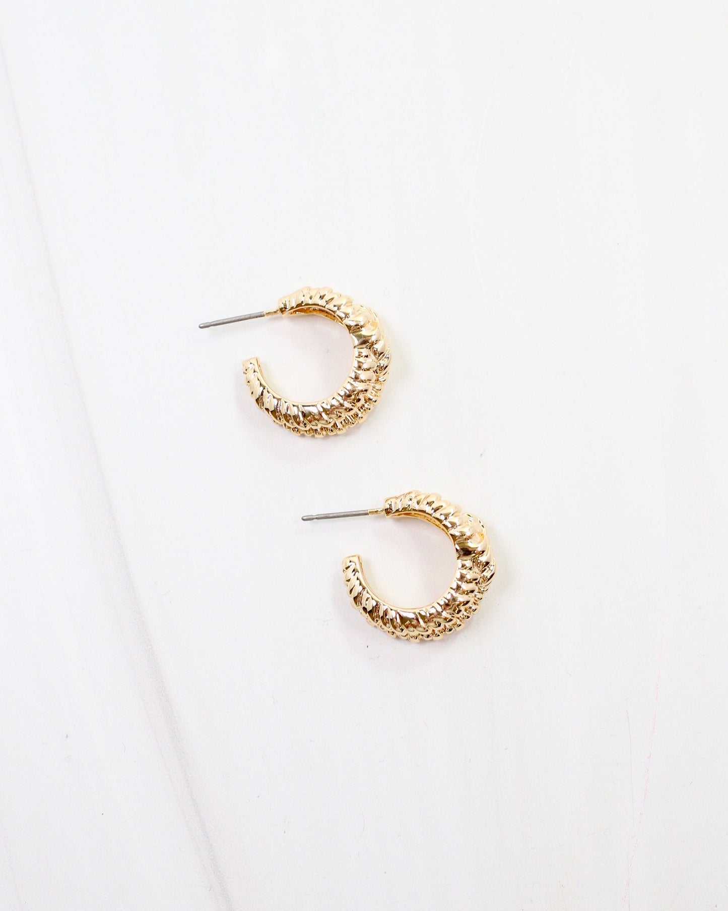 Shawnee Knot Hoop Earring Gold