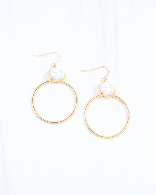 Clementine Circle Pearl Dangle Earring Gold