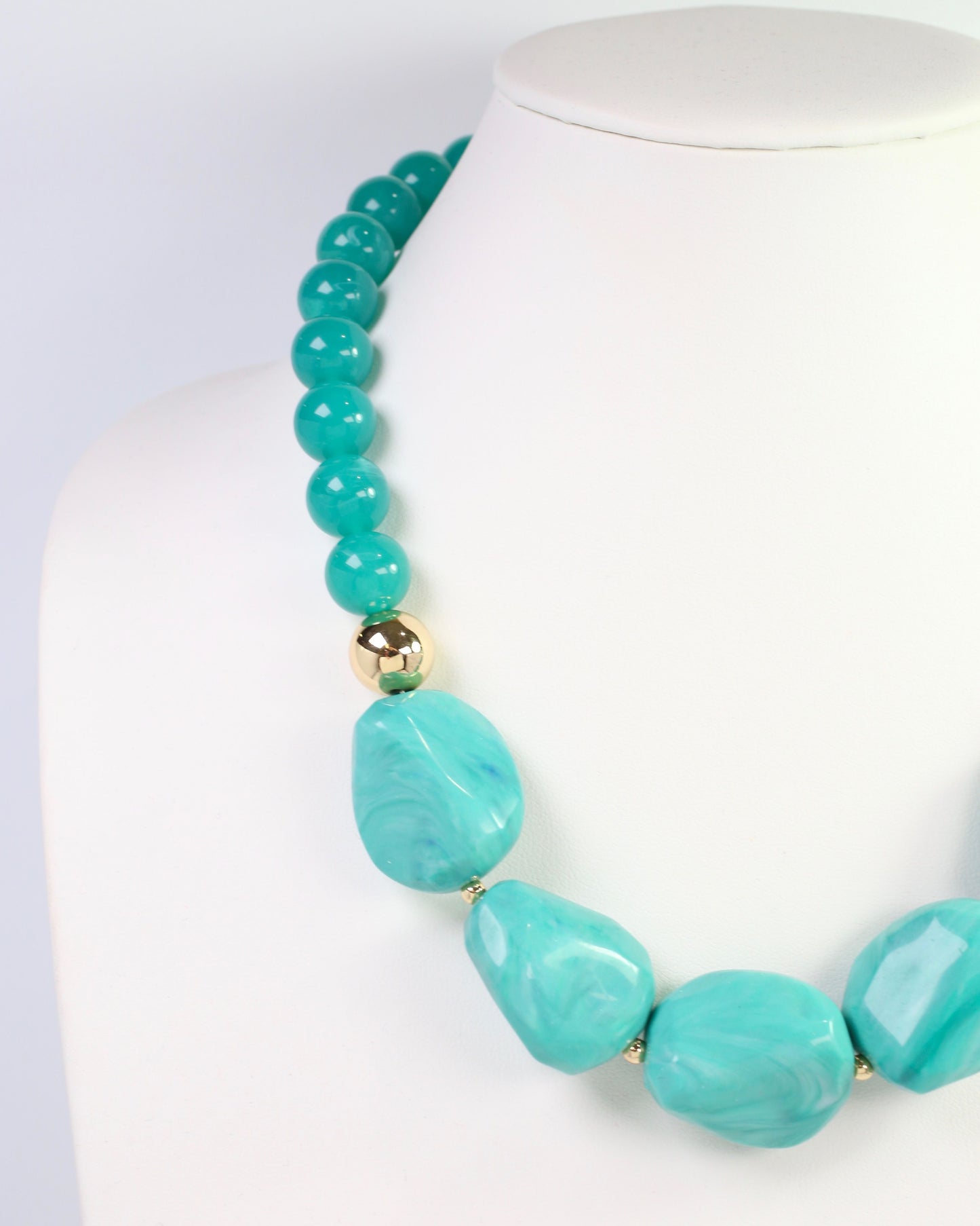 Emmitsburg Stone Beaded Necklace Turquoise