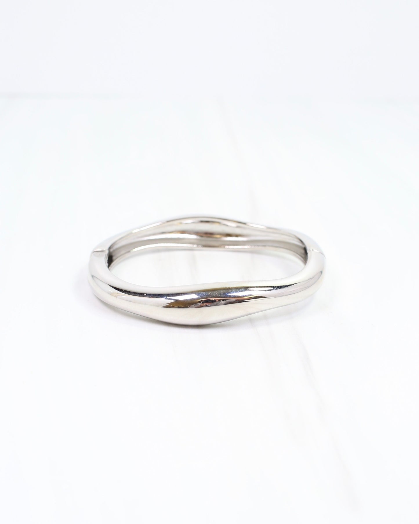 Bimberi Hinged Bangle Bracelet Silver