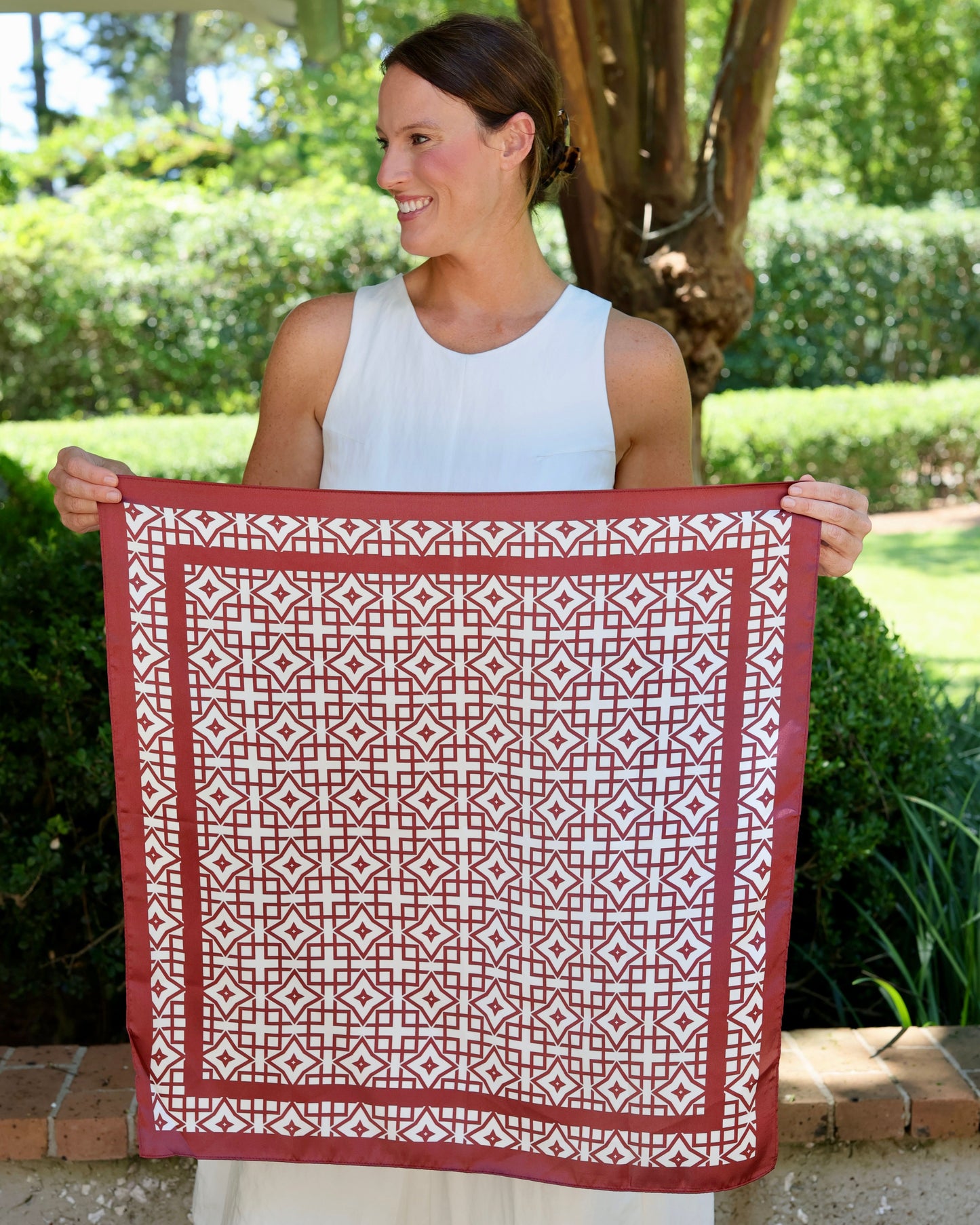 Langston Geometric Scarf Medium Maroon White