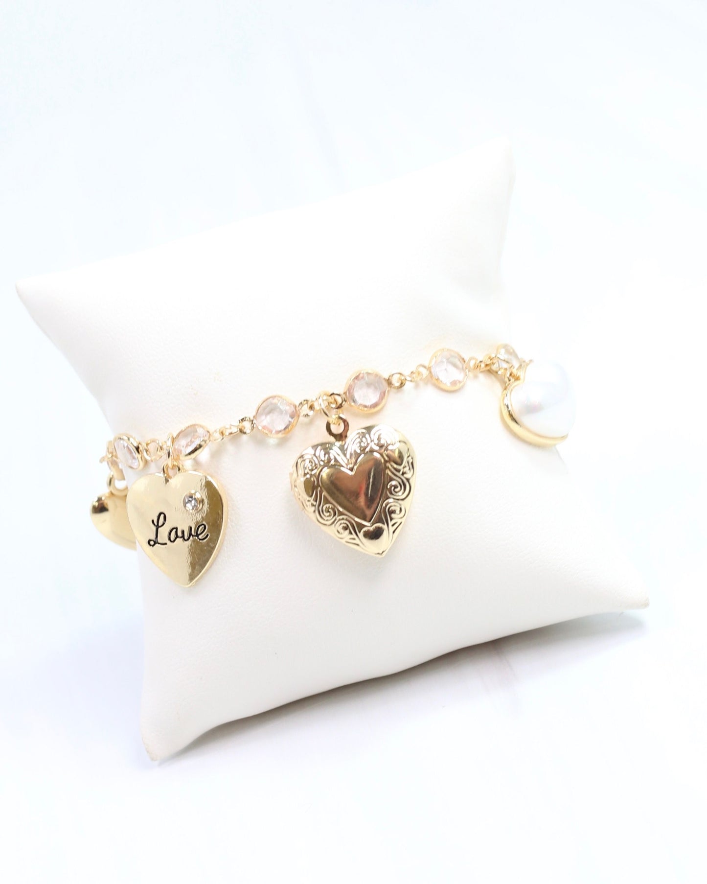 All Hearts Charm Bracelet Gold