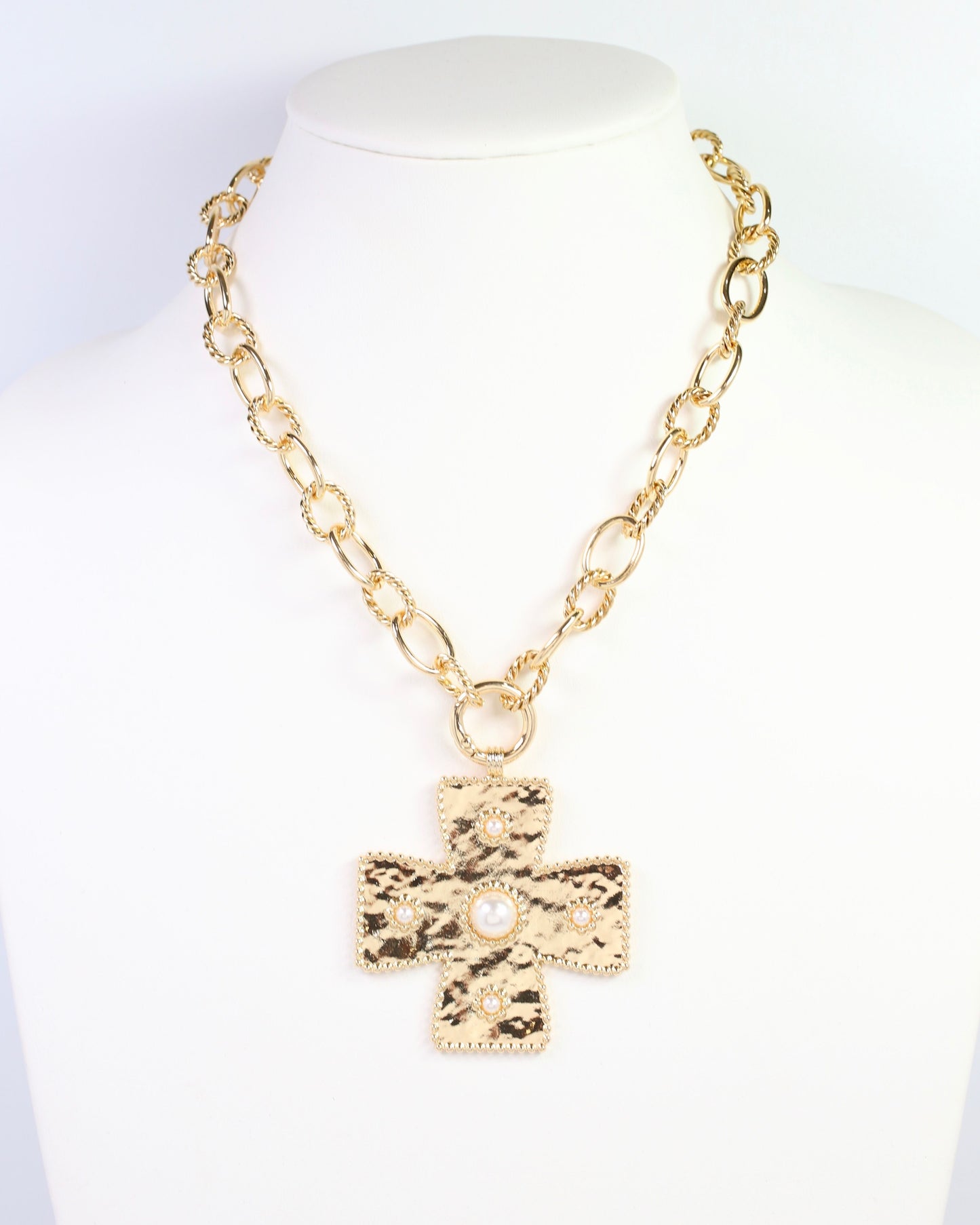 Cayce Large Cross Charm Necklace Gold