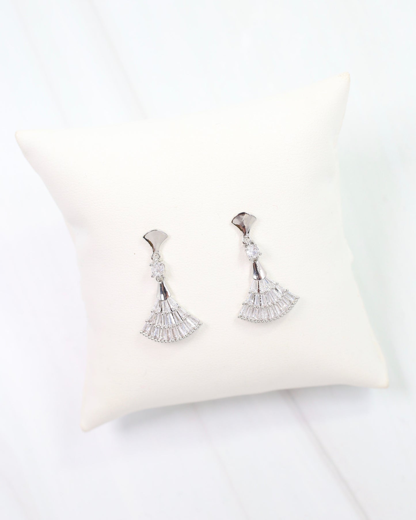 Cabrits CZ Fan Drop Earring Silver