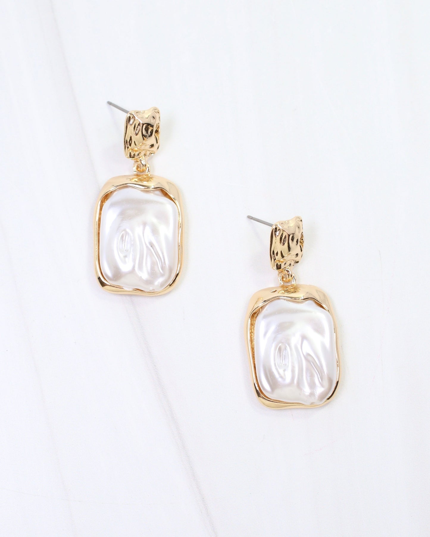 Alora Geometric Pearl Drop Earring Gold