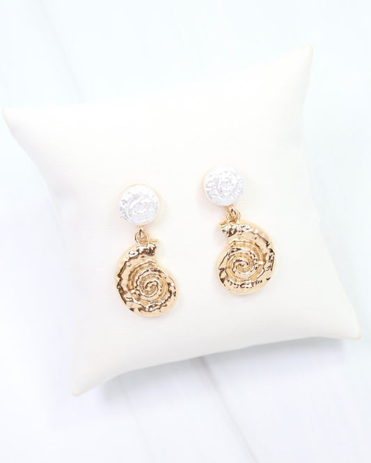 Havre Hammered Shell Drop Earring Gold