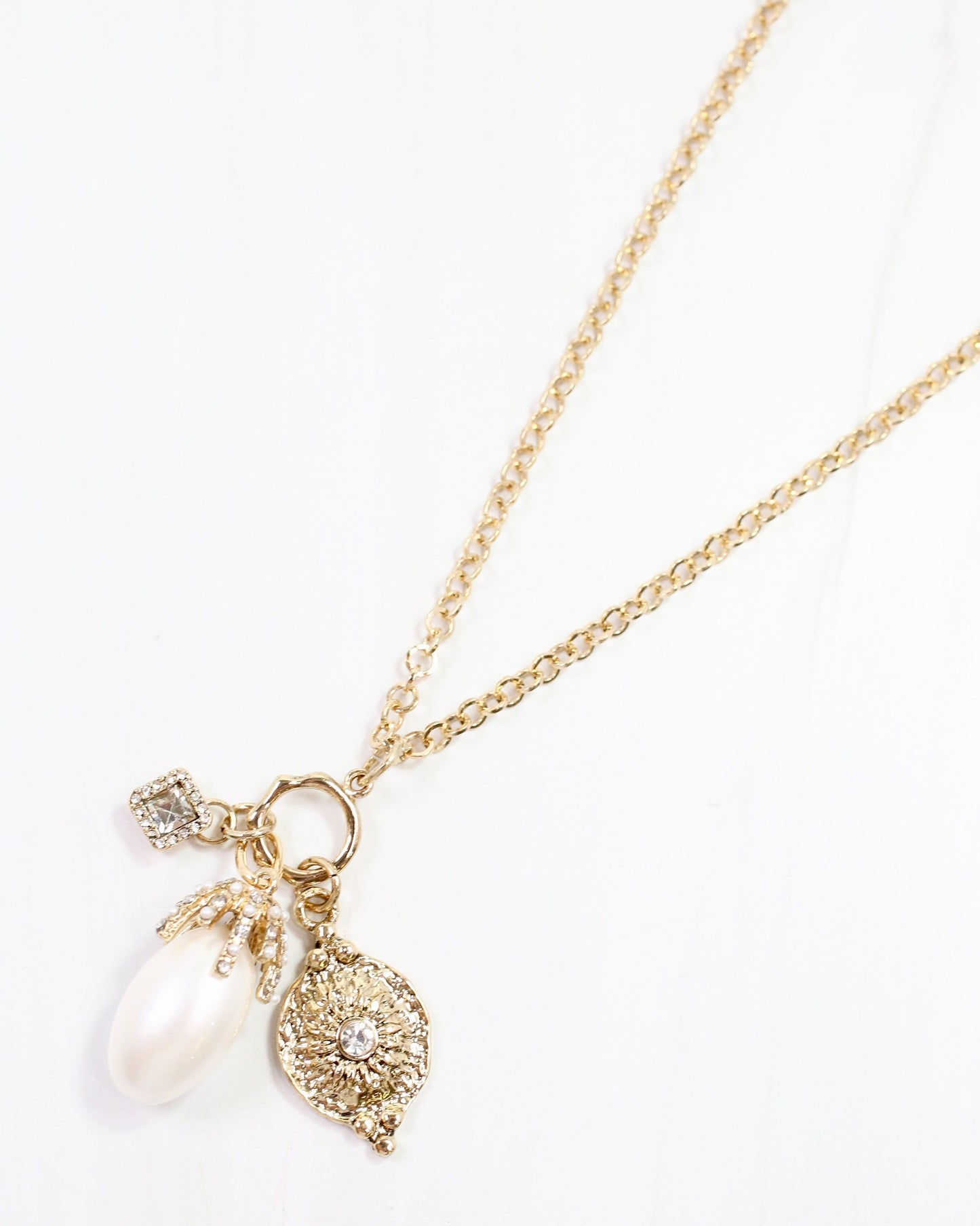 Pleasant Hill Pearl Charm Necklace Gold