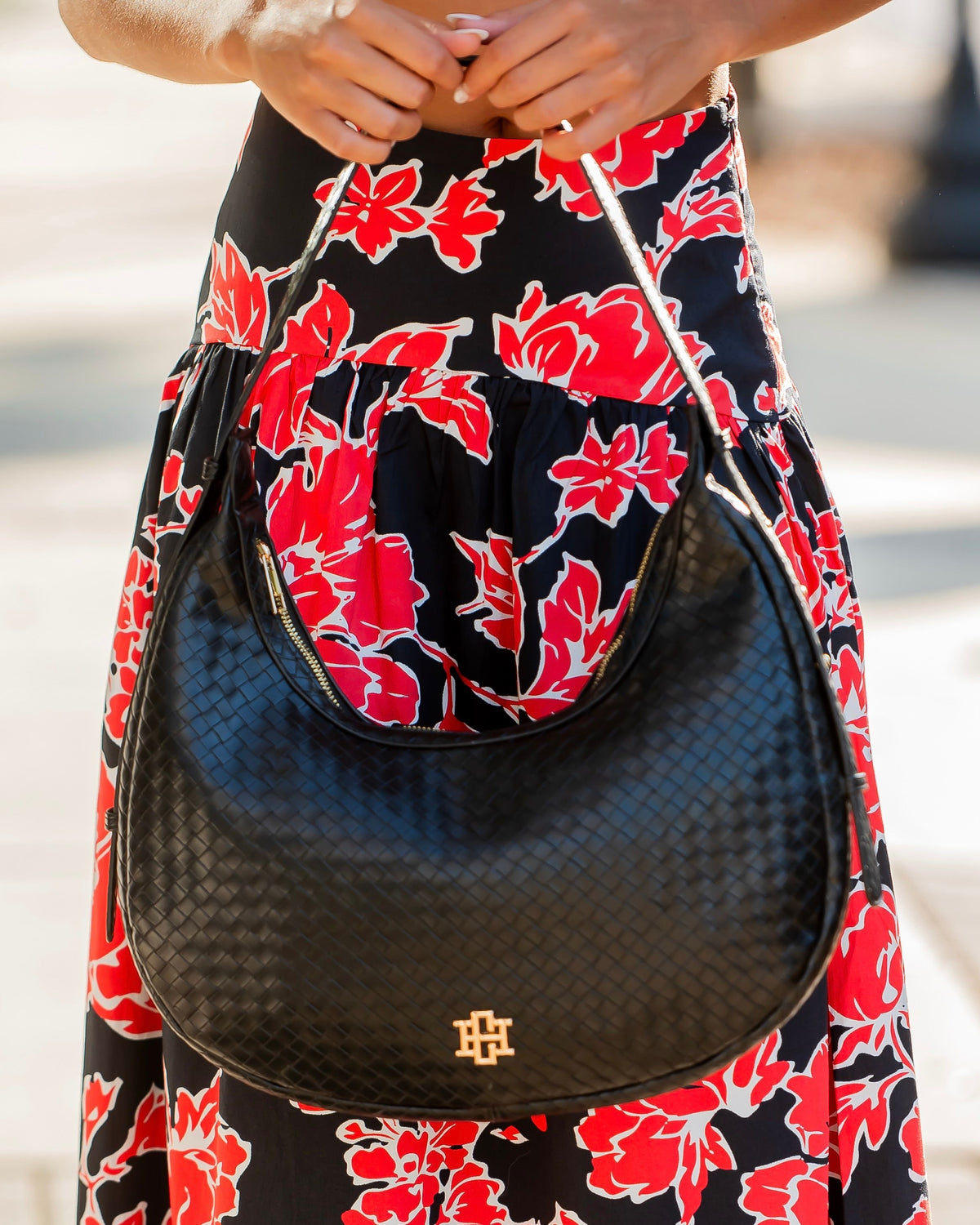 Winslow Curved Bag Woven Black