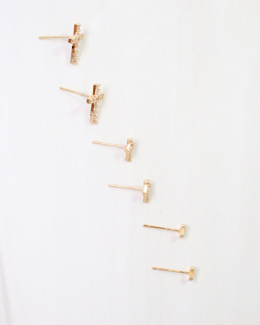 Saginaw Cross Stud Earring Set Gold