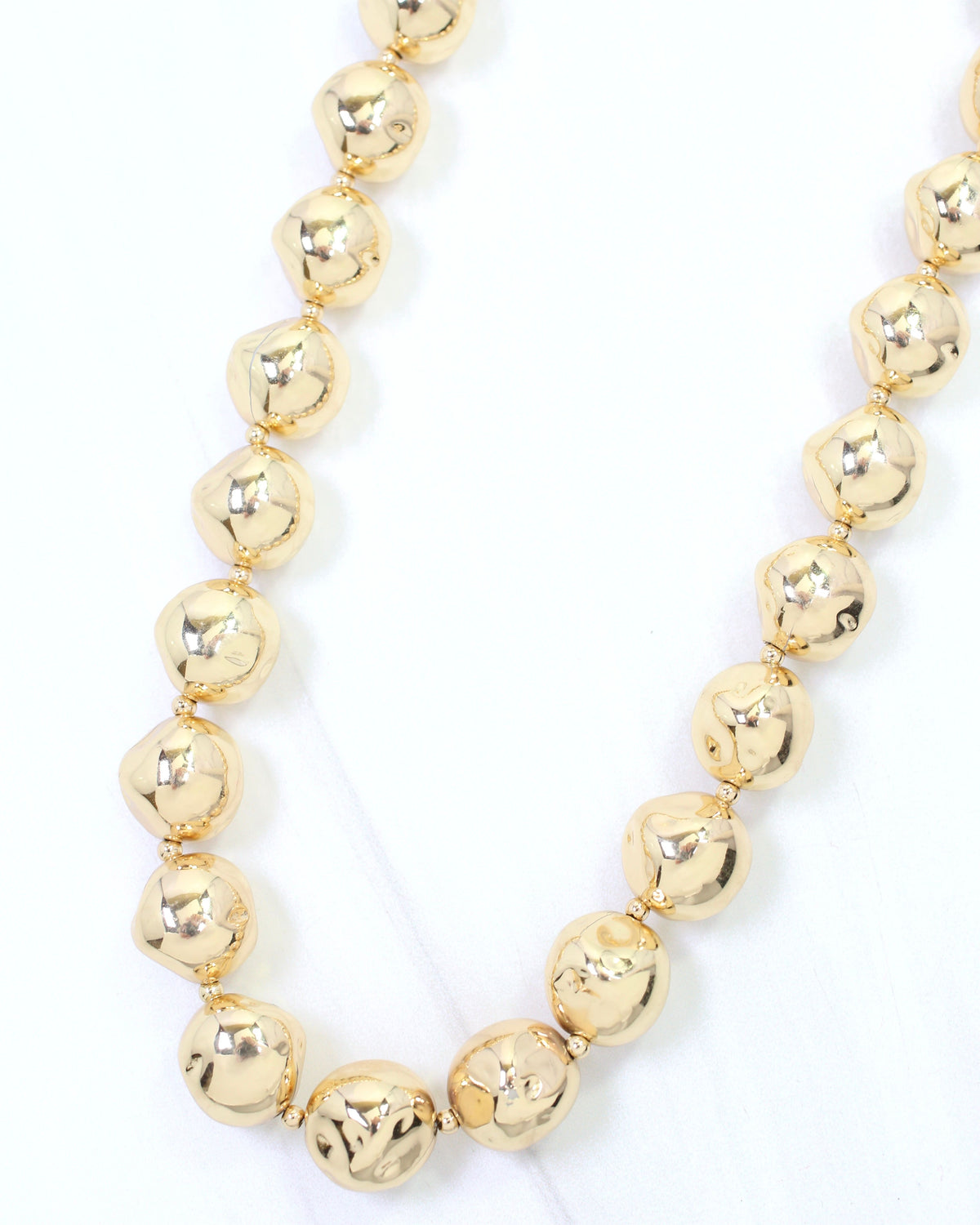 Leston Hammered Beaded Necklace Gold
