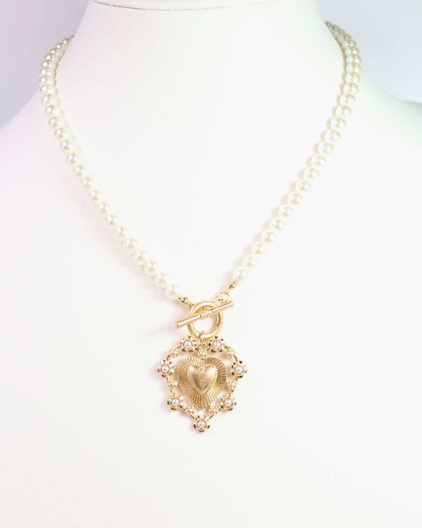 Cason Pearl and Heart Pendant Worn Gold