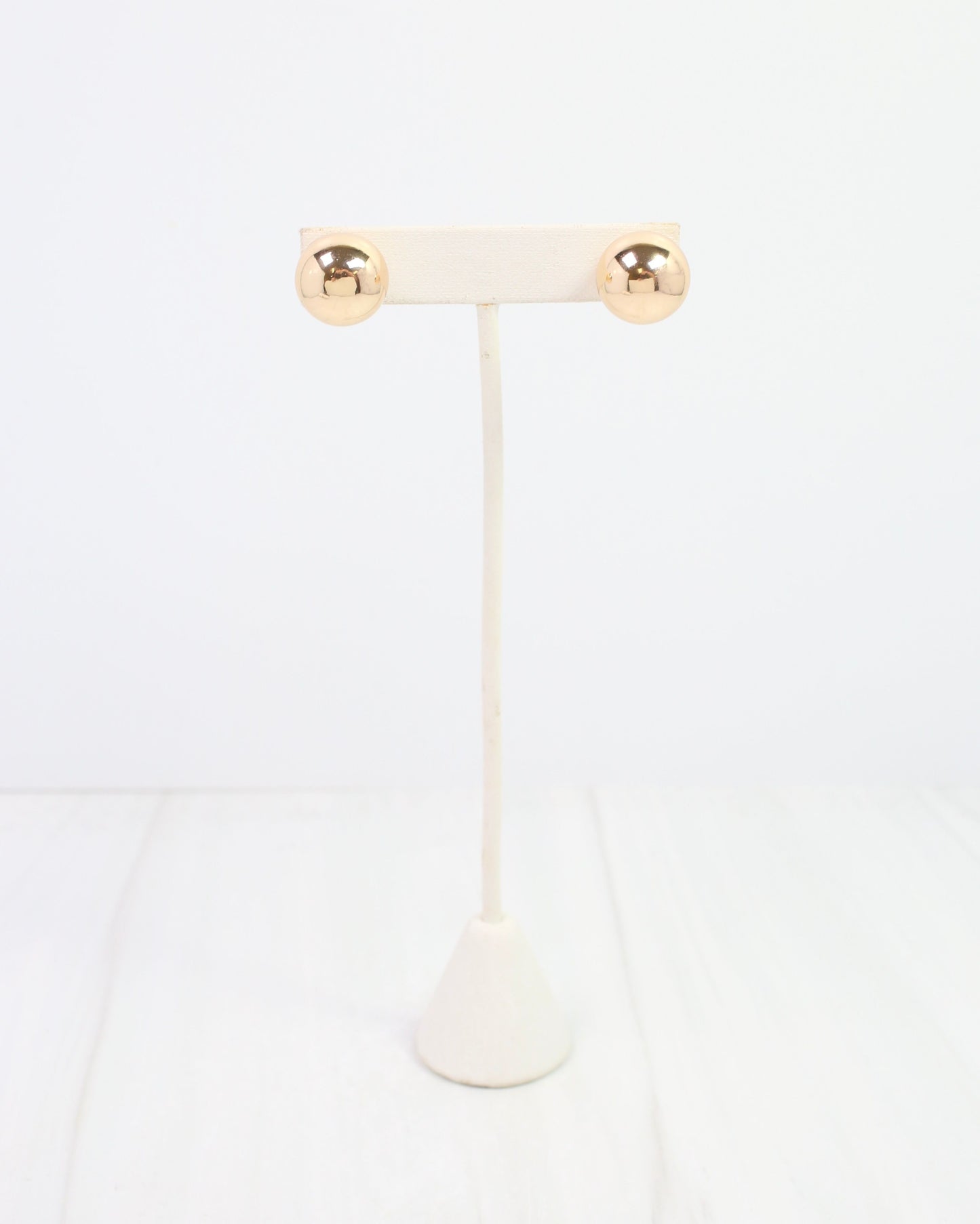 Bailey Large Ball Earring WR Gold