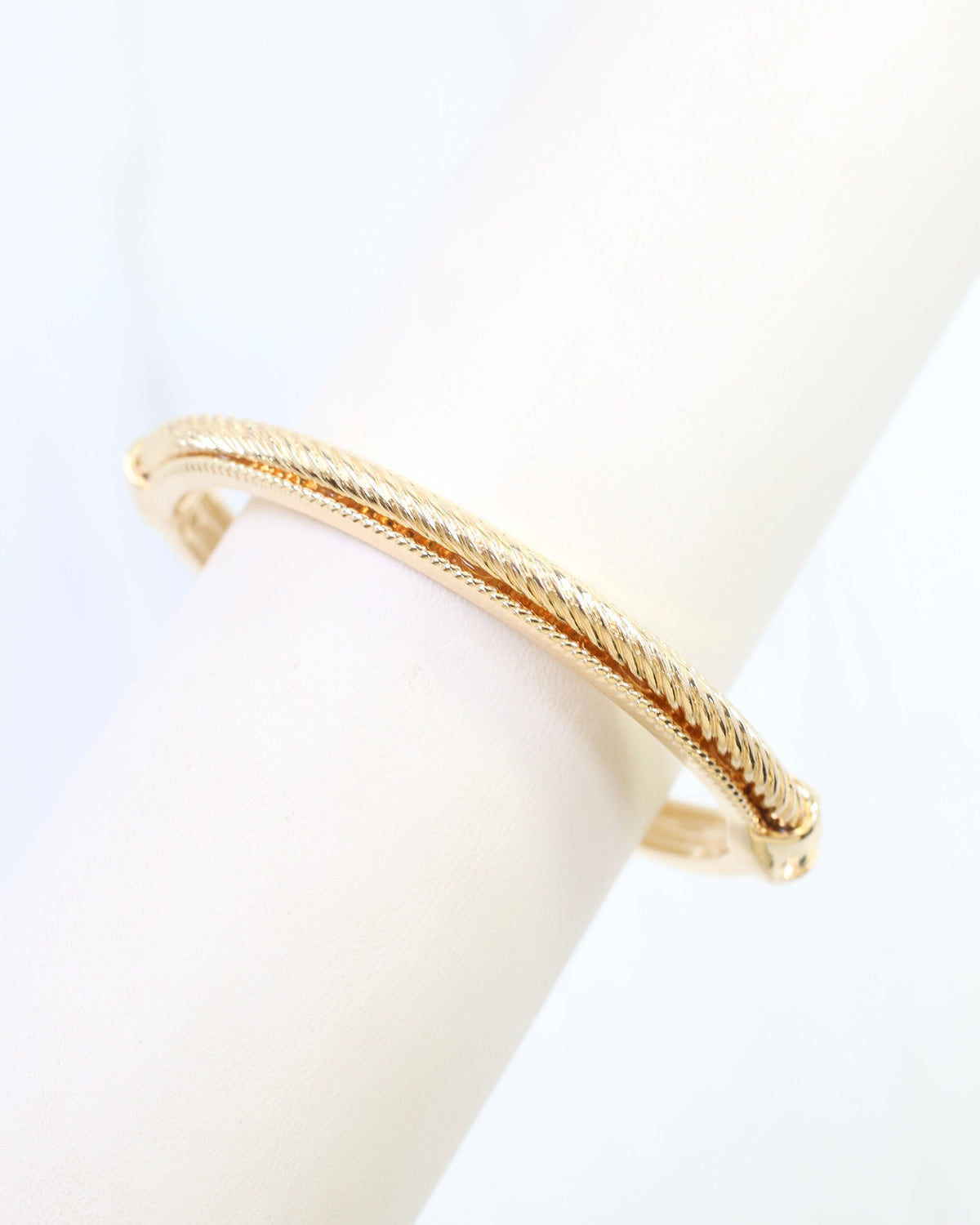 Mina Cable Bangle Bracelet Gold