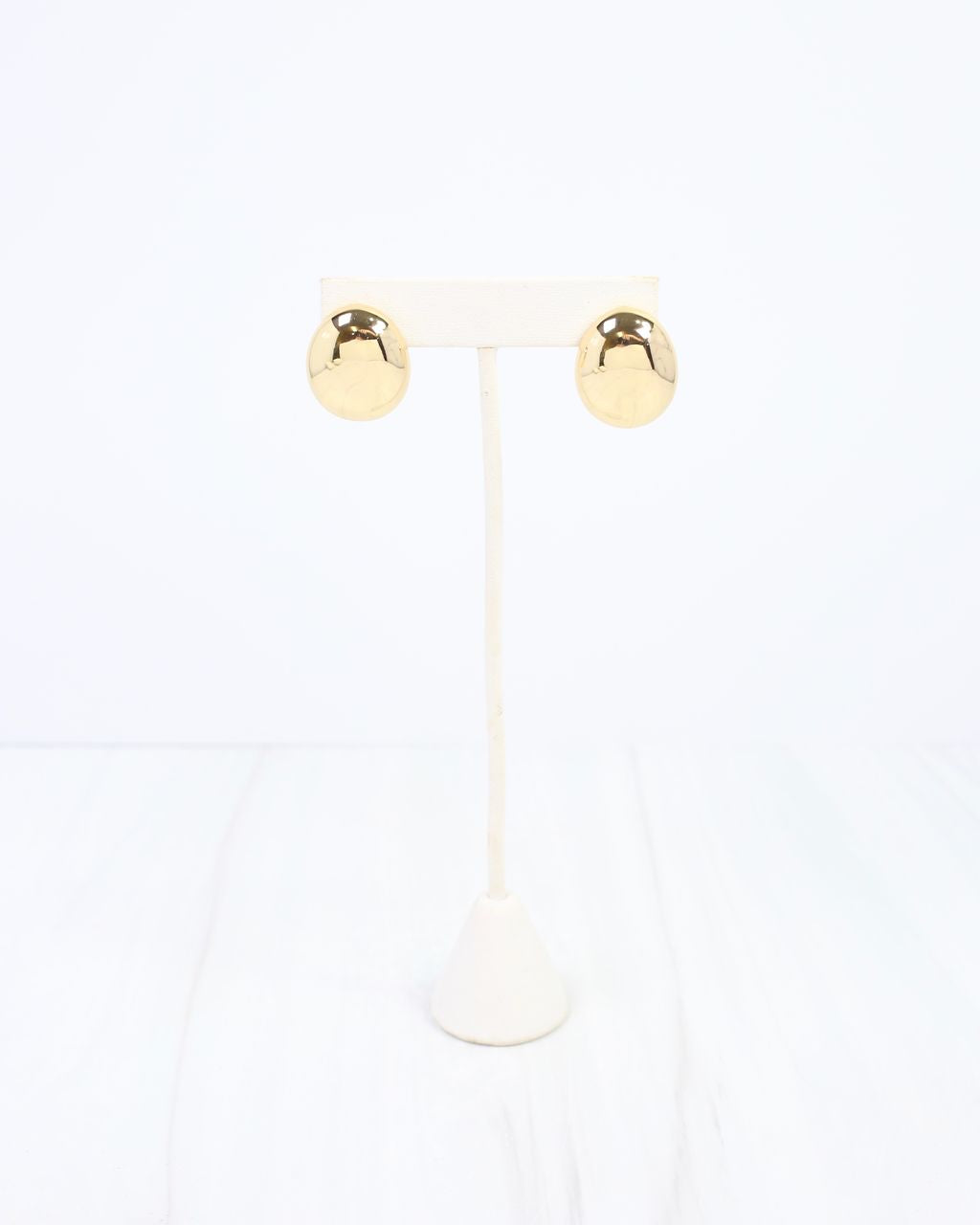 Pascagoula Oval Stud Earring Gold