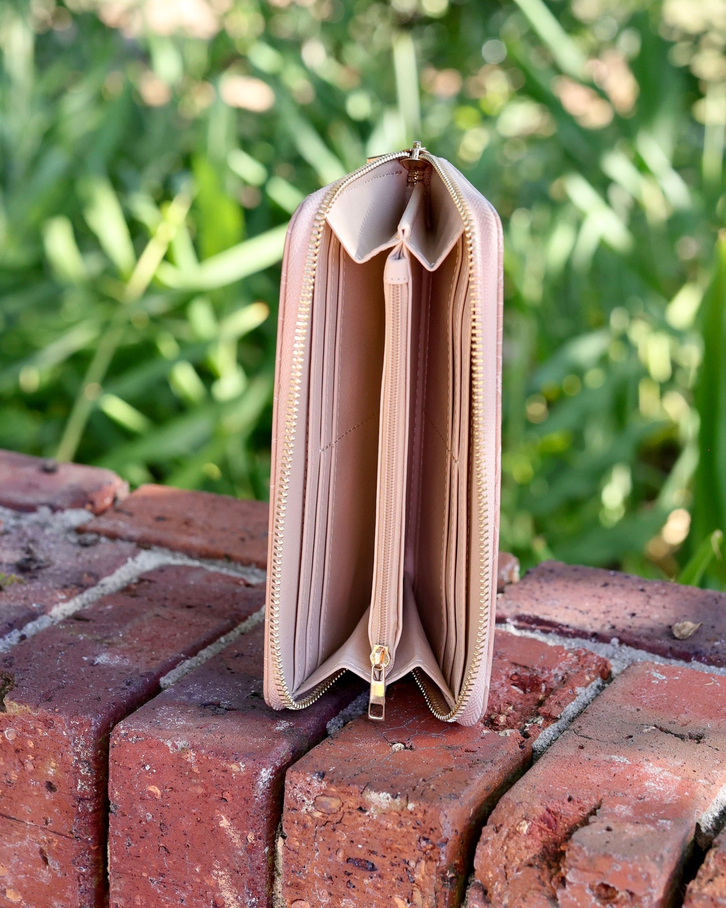 Penelope Wallet Latte EC