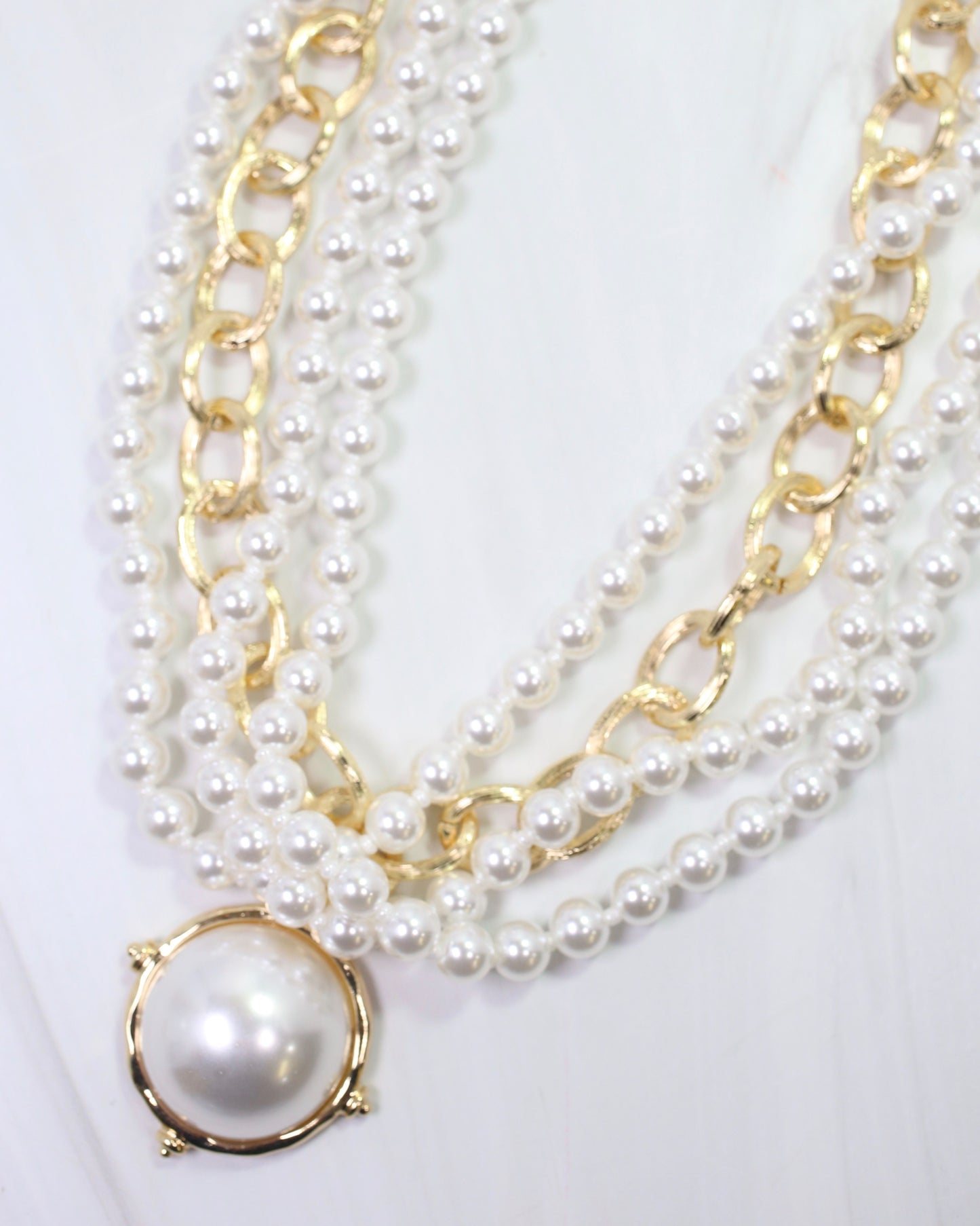 Sun Valley Pearl Layered Necklace Gold