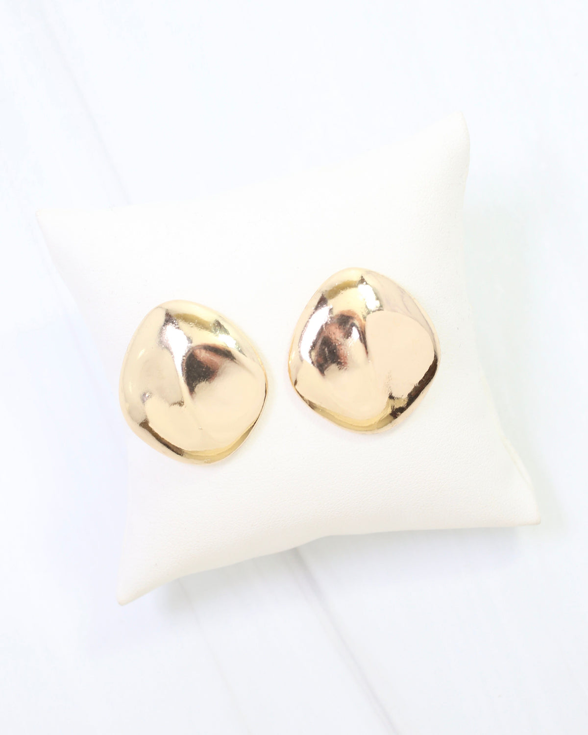 Madison Smooth Post Earring Gold