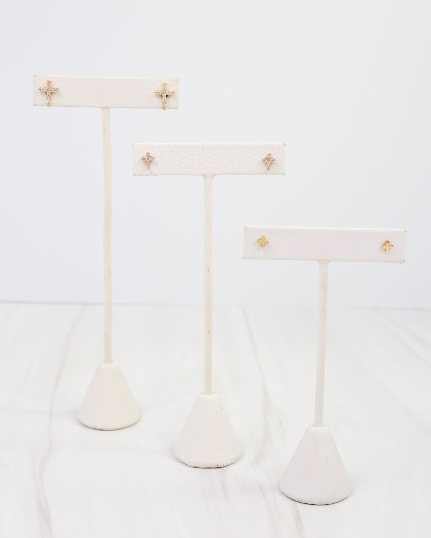 Saginaw Cross Stud Earring Set Gold