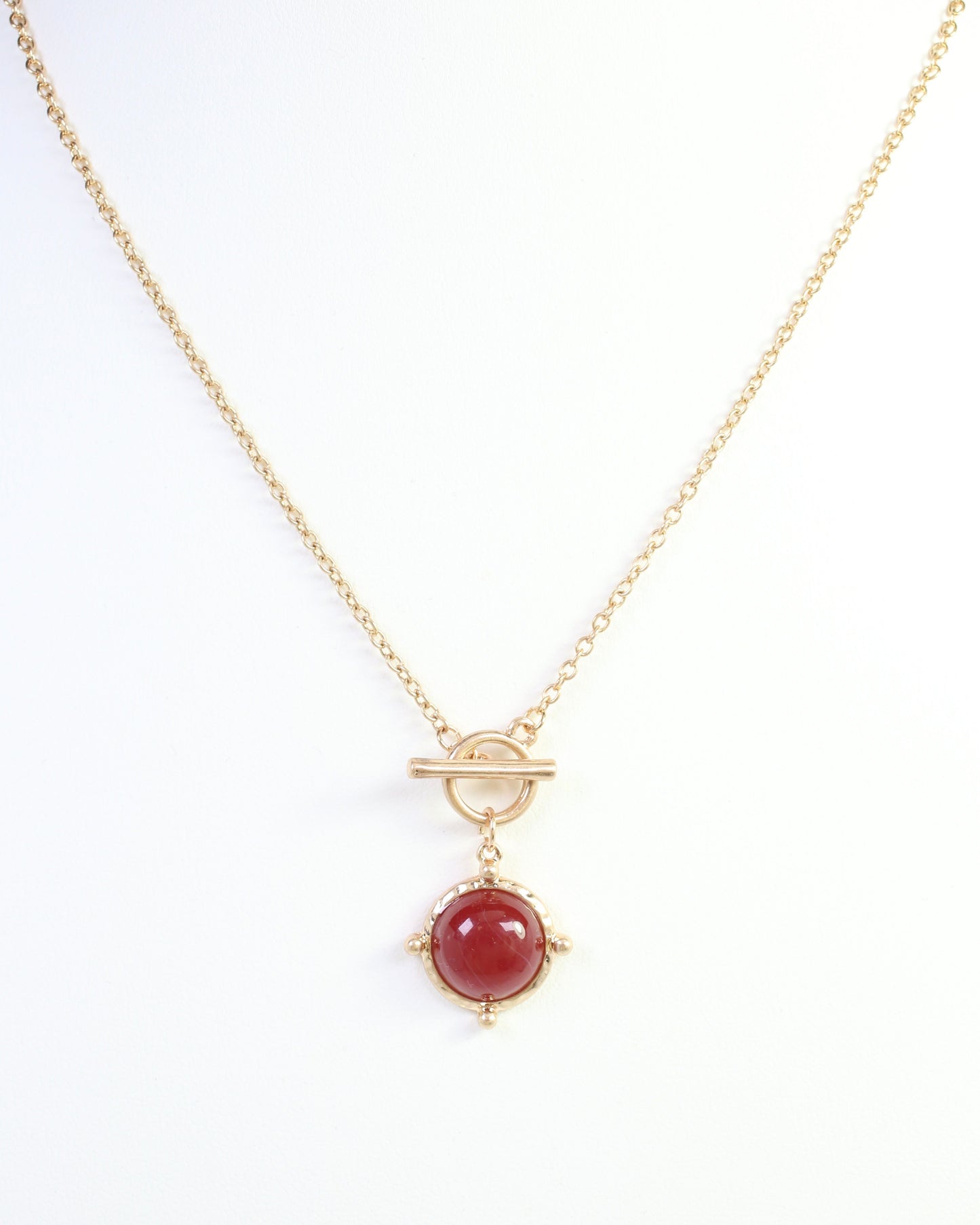 Florissant Round Pendant Necklace Maroon
