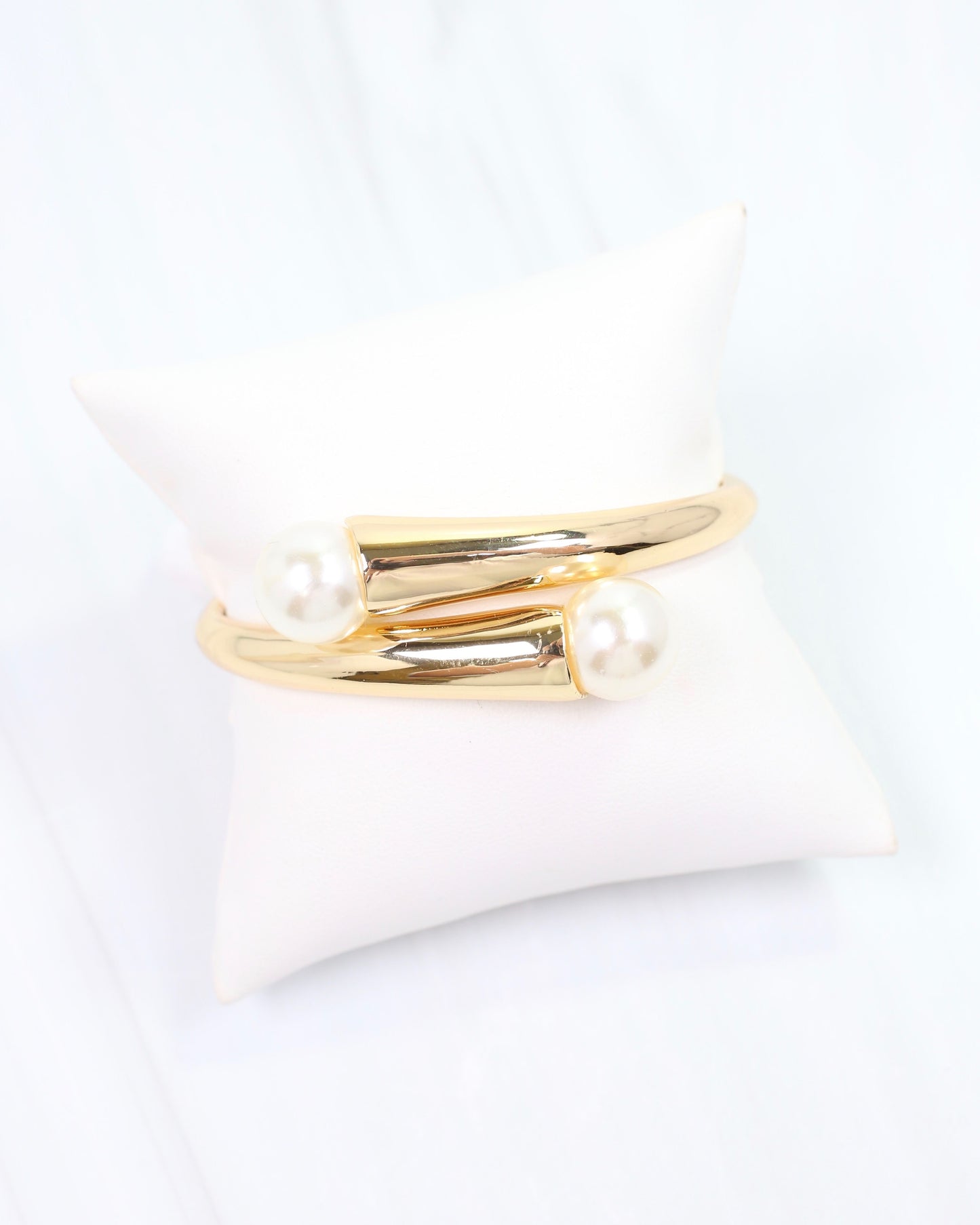 Mellish Pearl Hinged Bracelet Gold