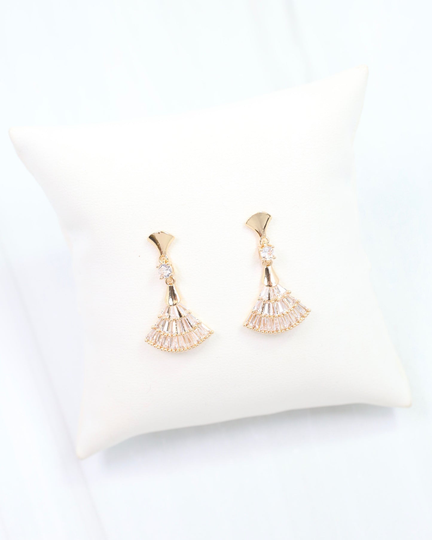 Cabrits CZ Fan Drop Earring Gold