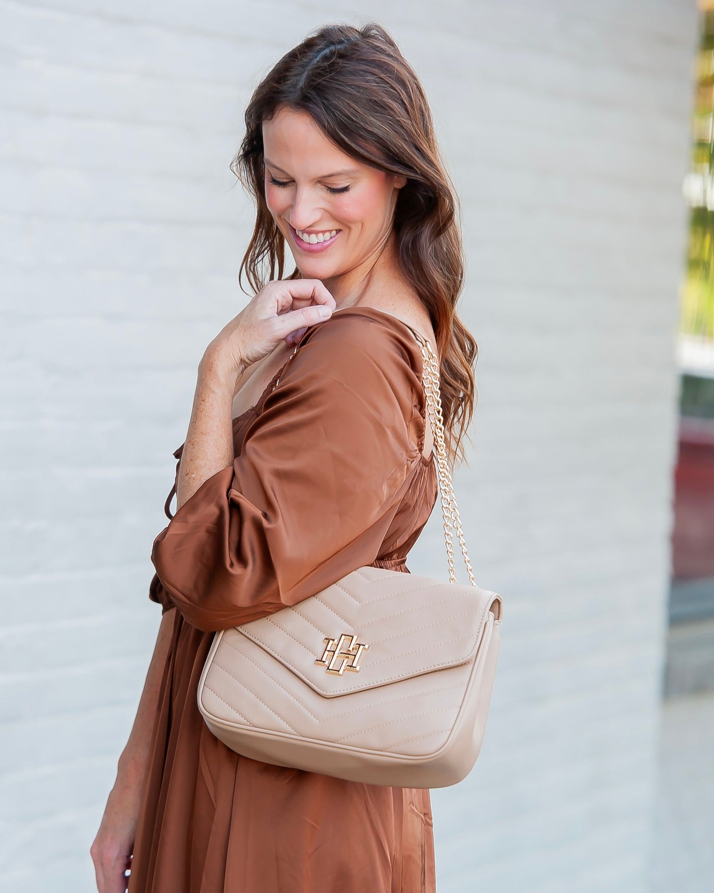 Mia Crossbody Bag Latte VQ