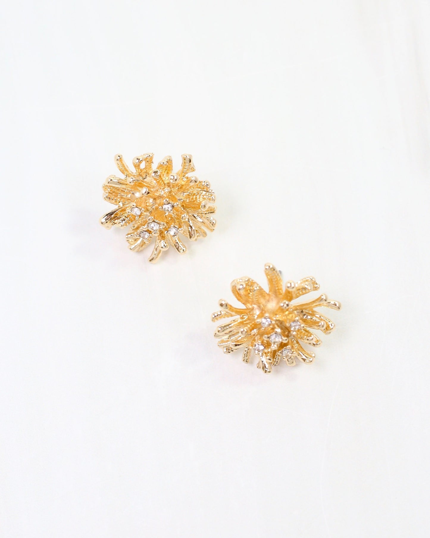 Enid Sunburst Stud Earring Gold
