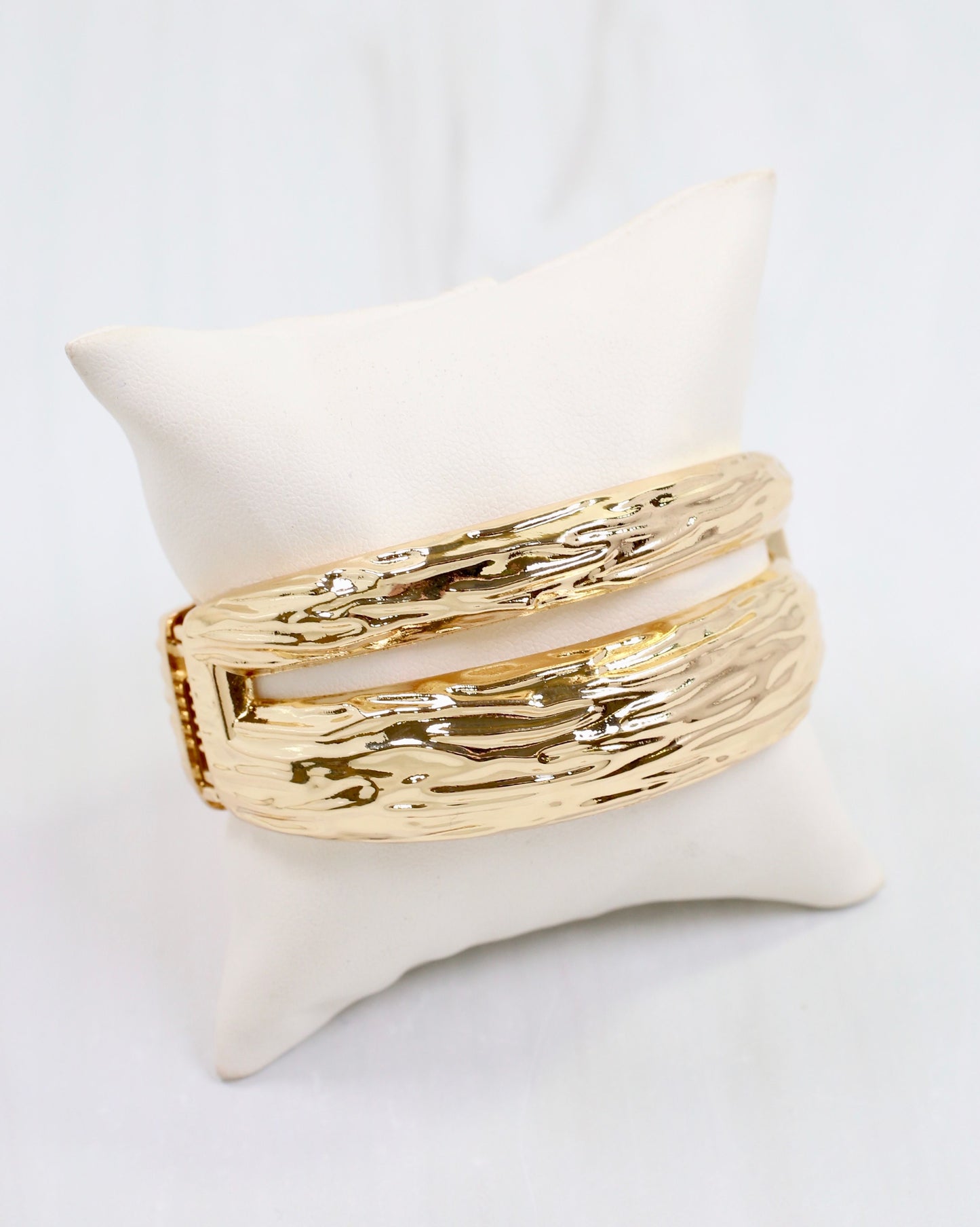 Murray Textured Hinged Bracelet Gold