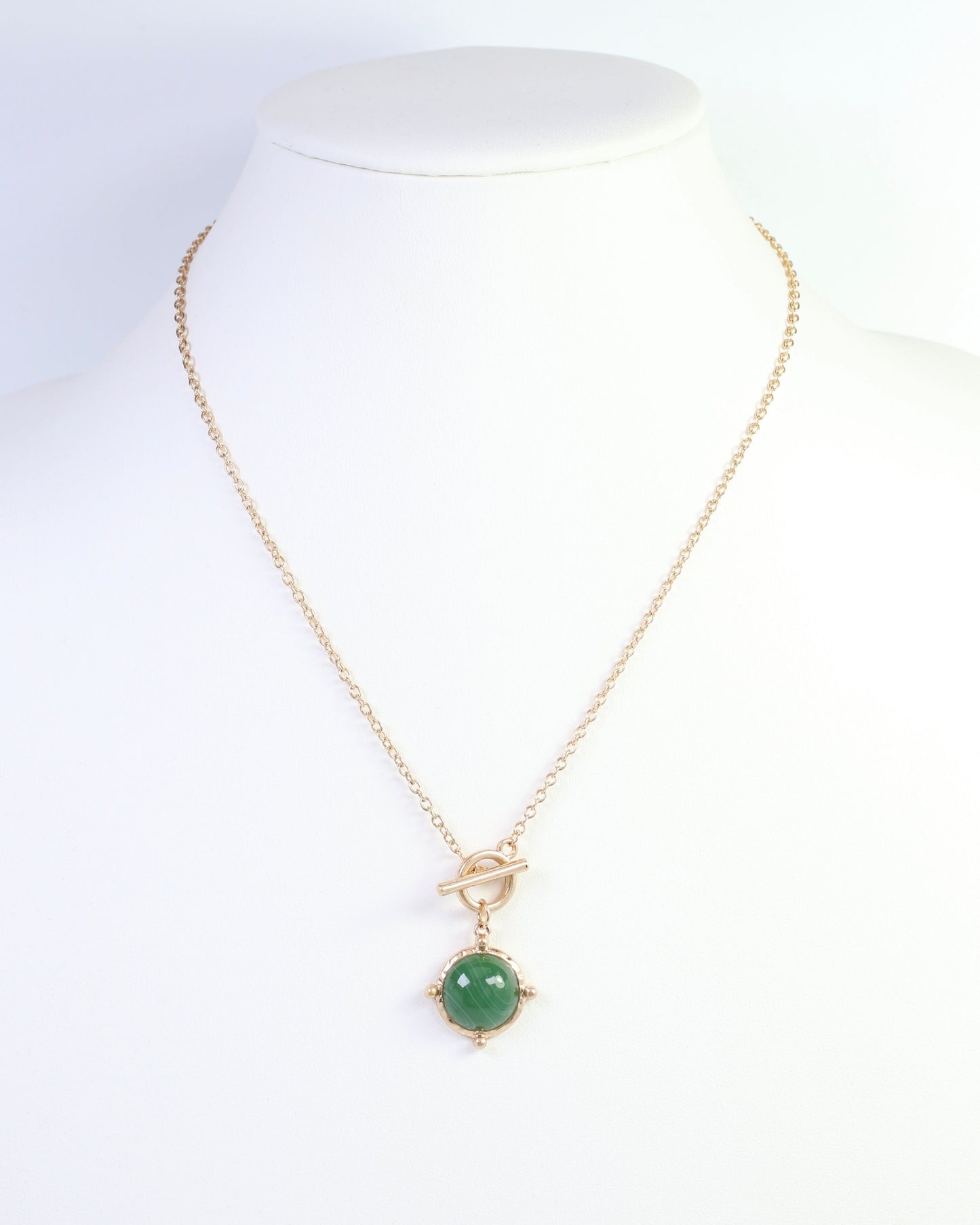 Florissant Round Pendant Necklace Green