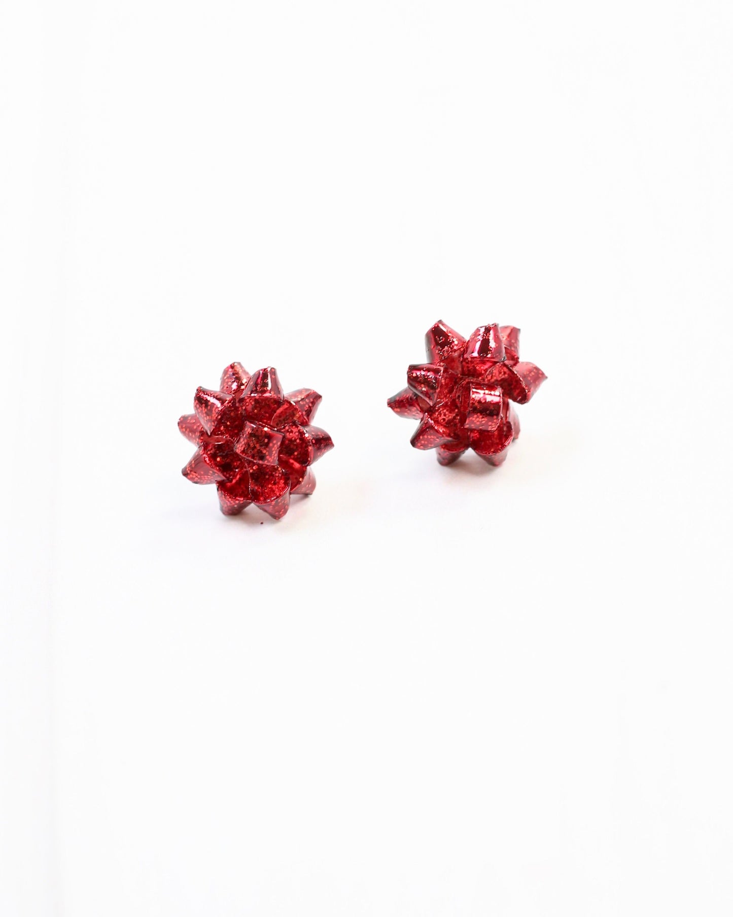 Let's Wrap Small Bow Stud Earring Red