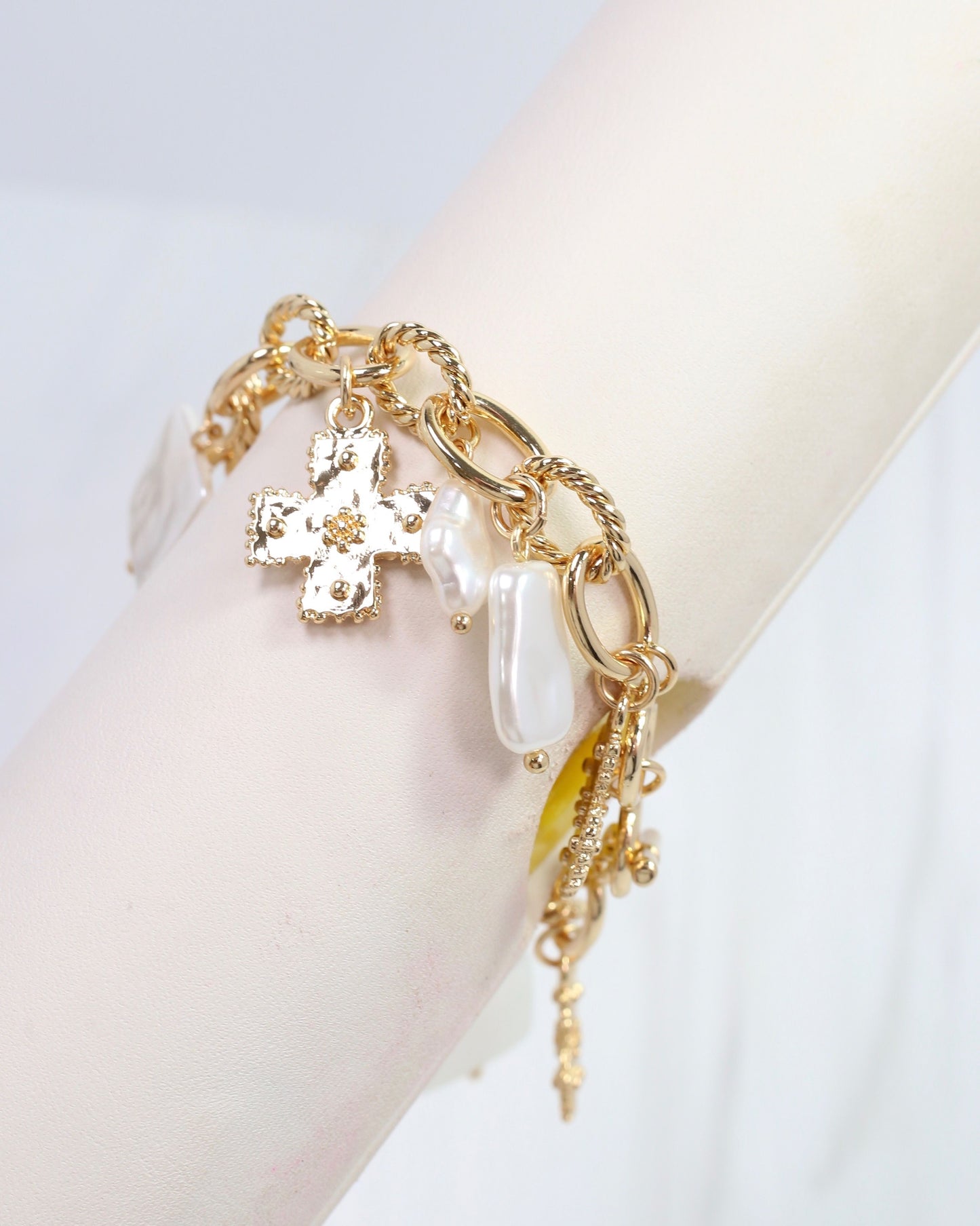 Pearson Cross Charm Bracelet Gold