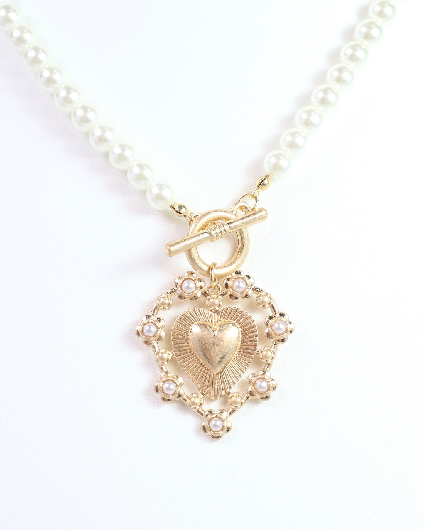 Cason Pearl and Heart Pendant Worn Gold
