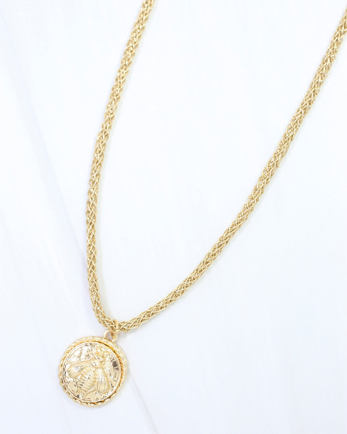Cameron Cord Necklace Bee Gold