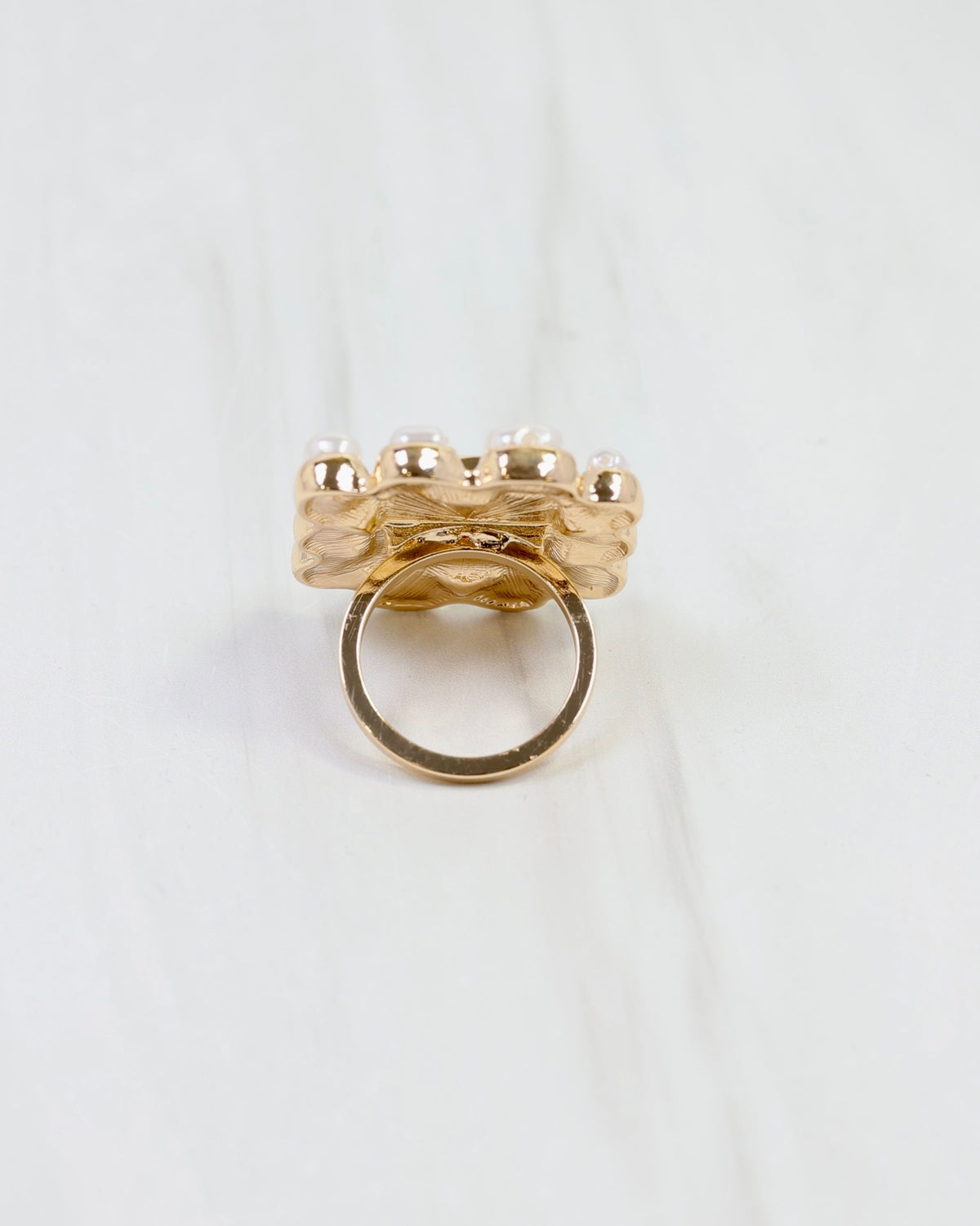 Preston Pearl Scarf Ring Gold
