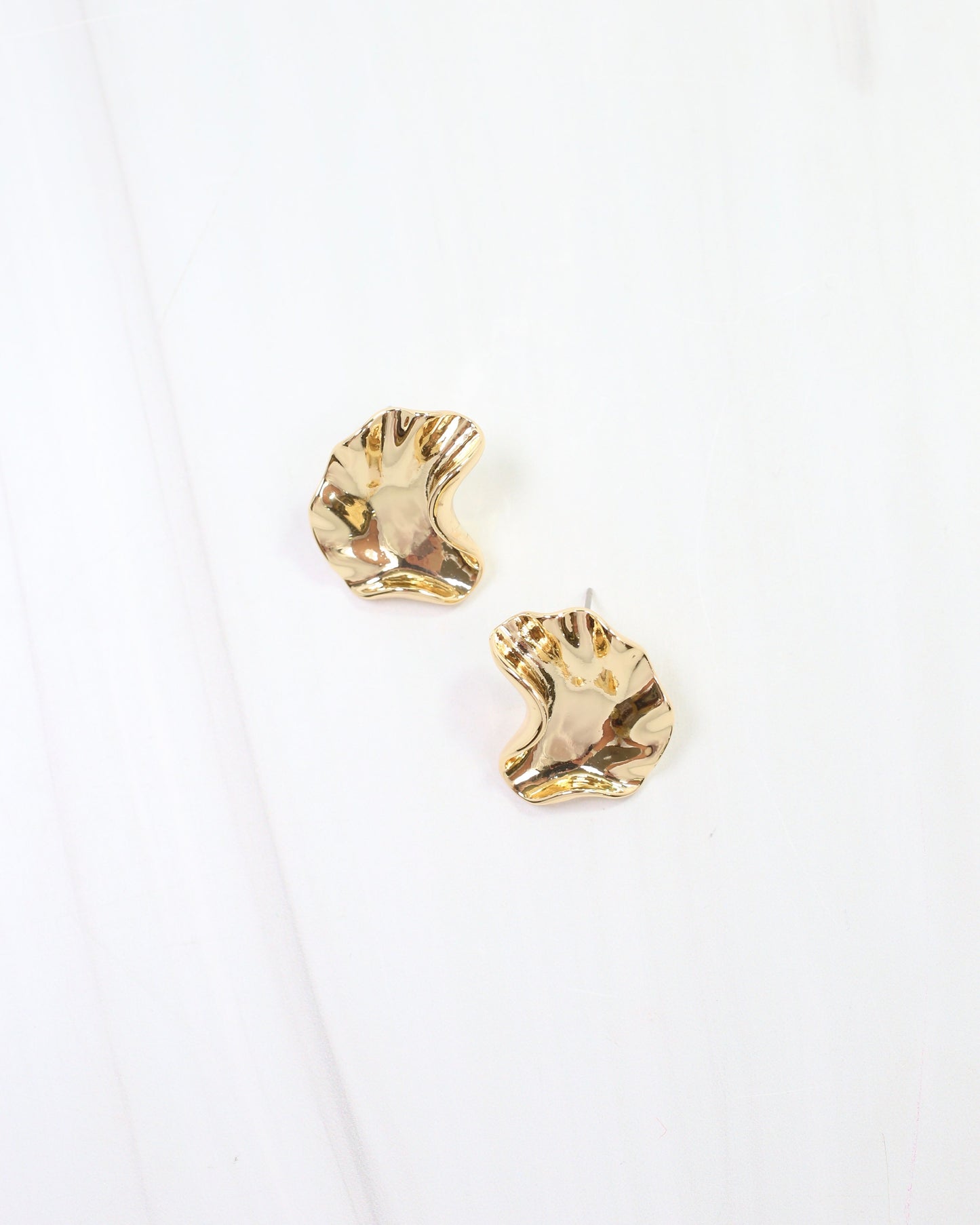 Chico Wavy Stud Earring Gold