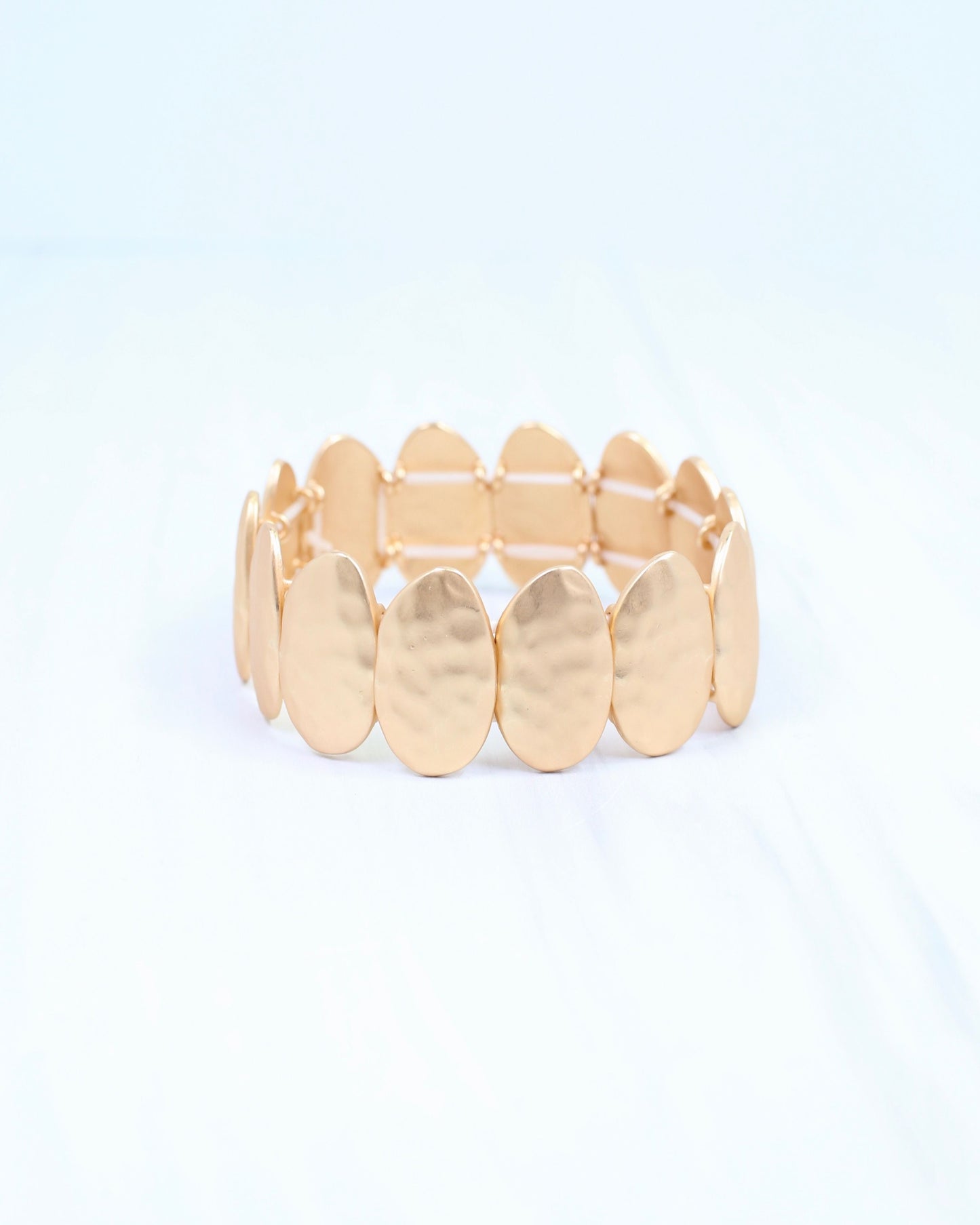 Oconee Hammered Oval Stretch Bracelet Matte Gold