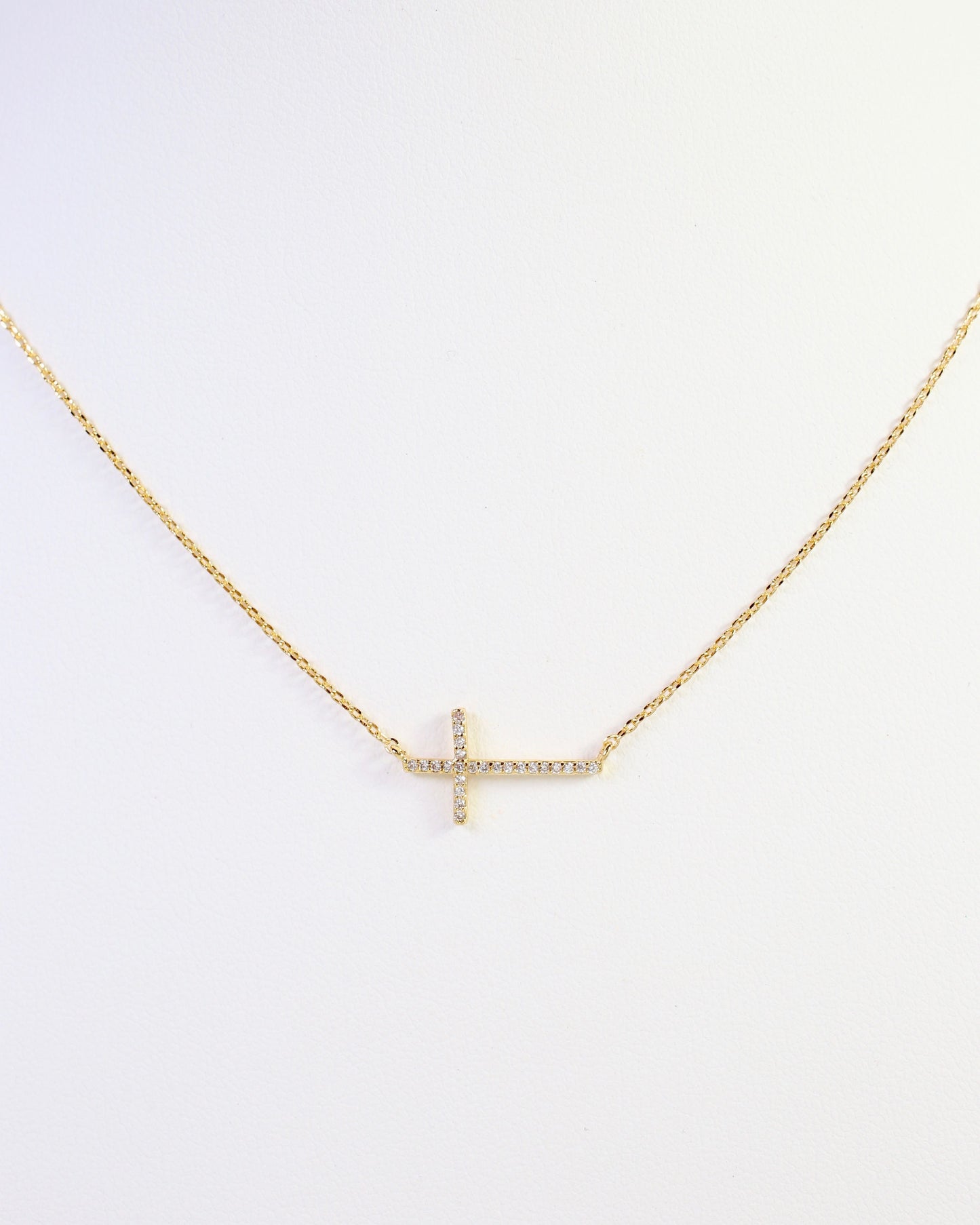 Lakehurst Side Cross Necklace WR Gold
