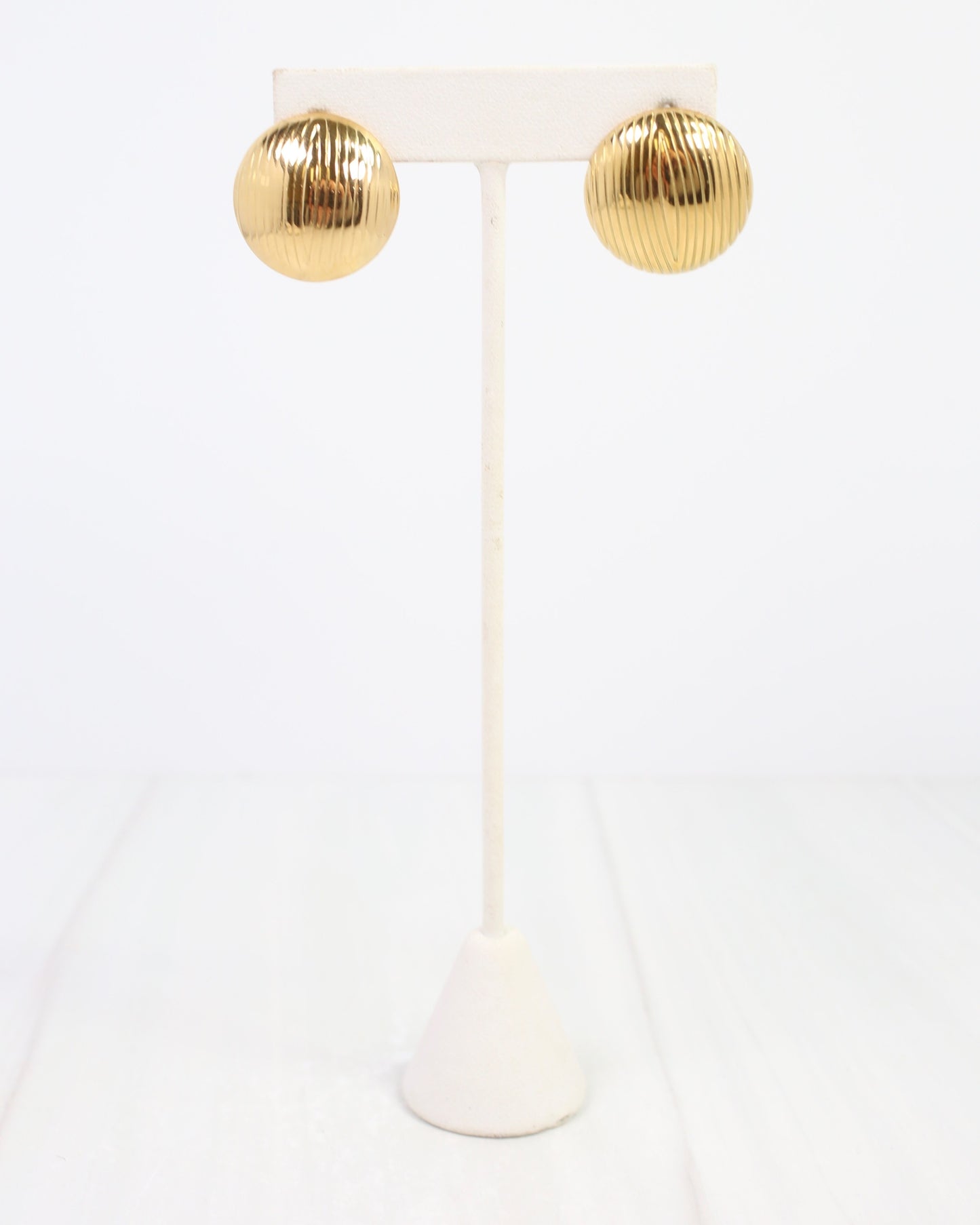 Draw the Line Earring Gold