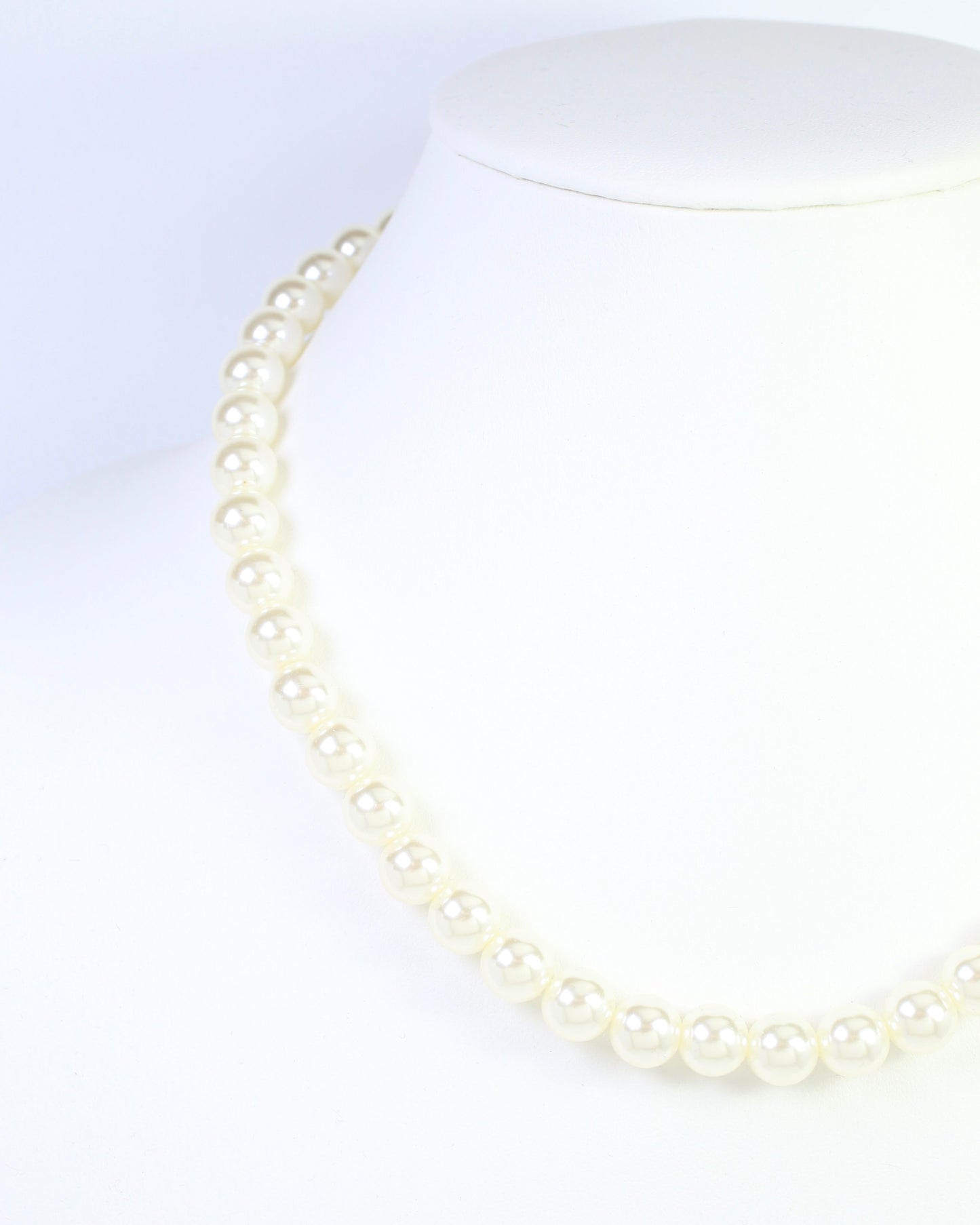 Karina Large Pearl Beaded Necklace Cream