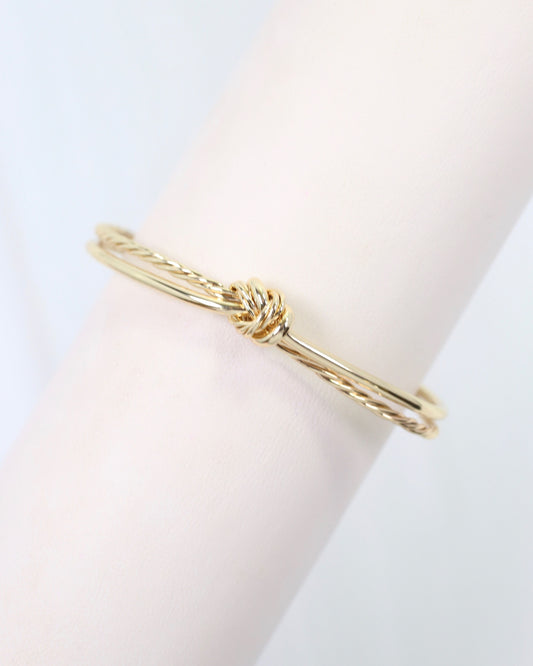 Hammonds Knot Cuff Bracelet Gold