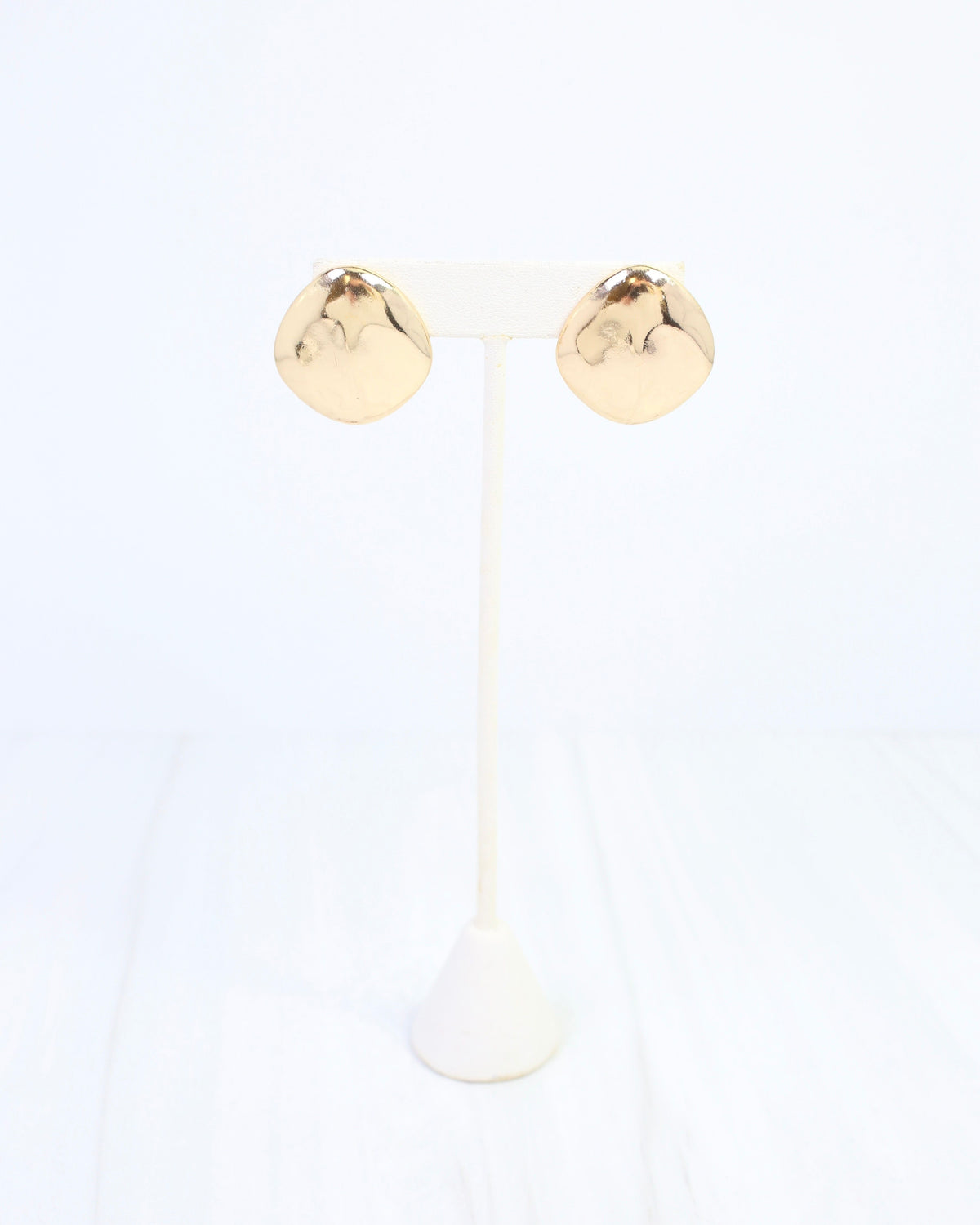 Madison Smooth Post Earring Gold