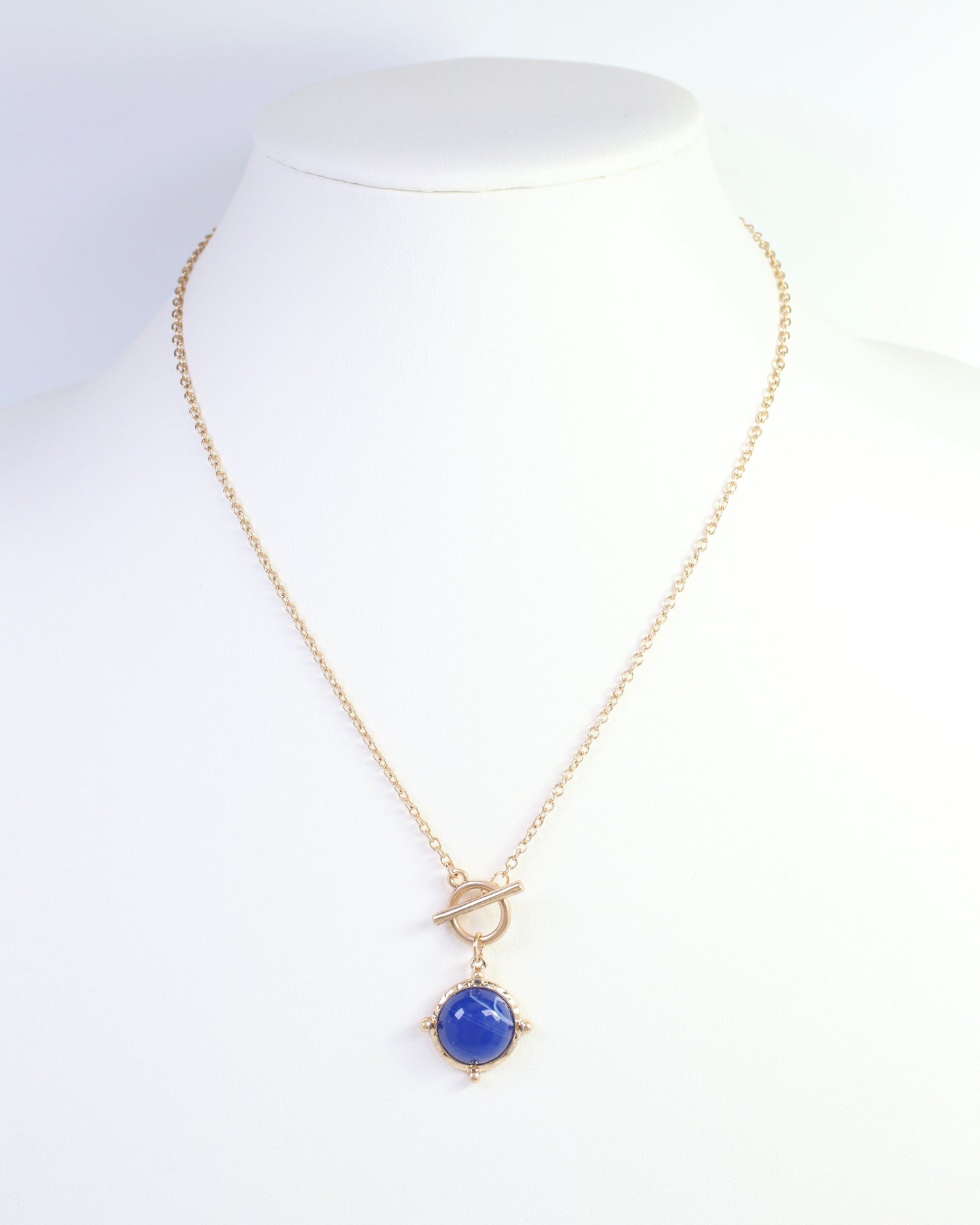 Florissant Round Pendant Necklace Blue