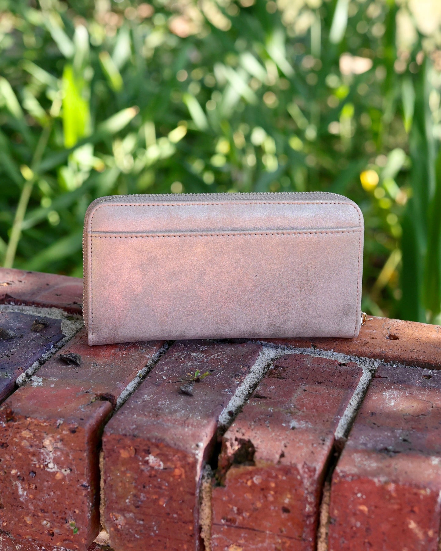 Penelope Wallet Gold Shimmer