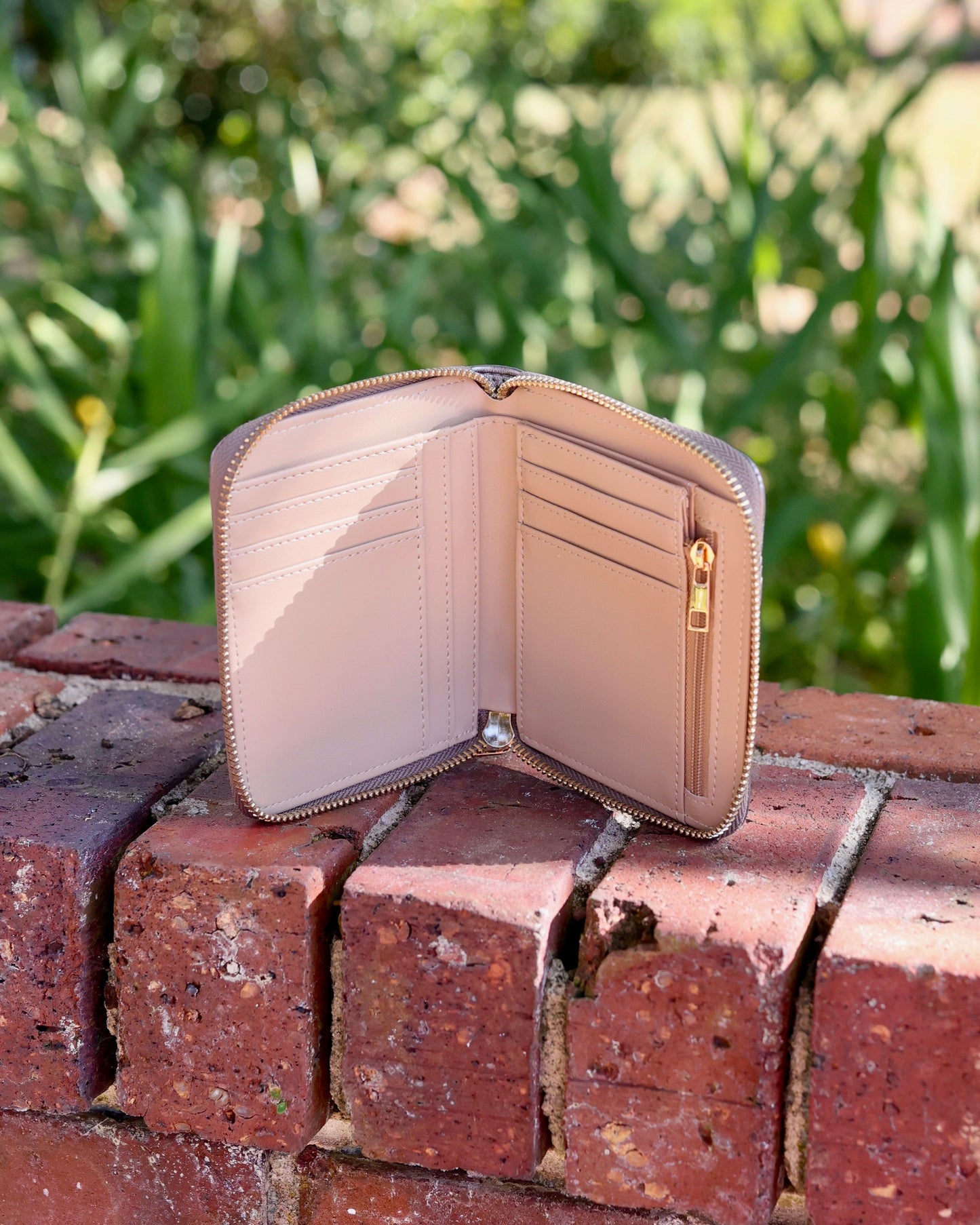 Blakely Wallet Black Pearl DQ