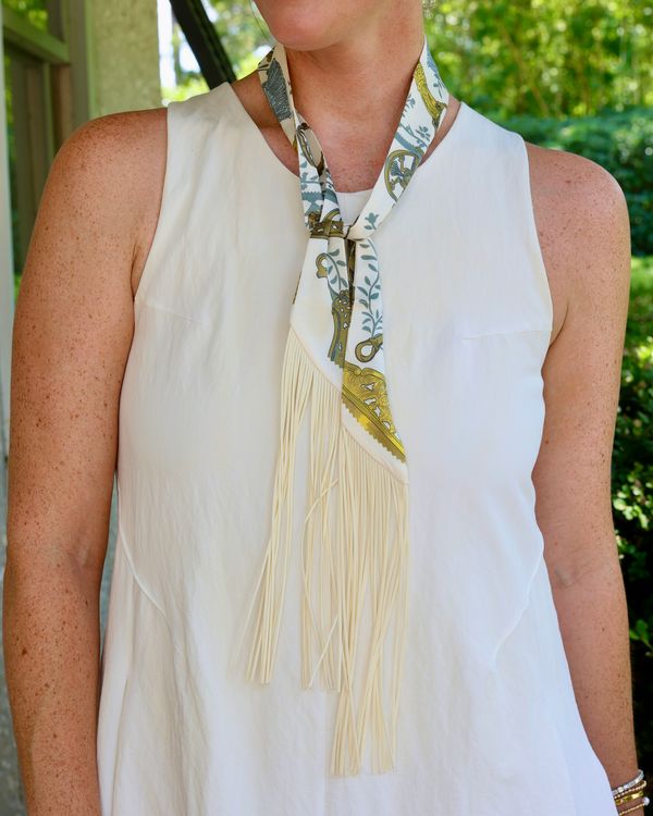 Cambridge Tassel Scarf Ivory