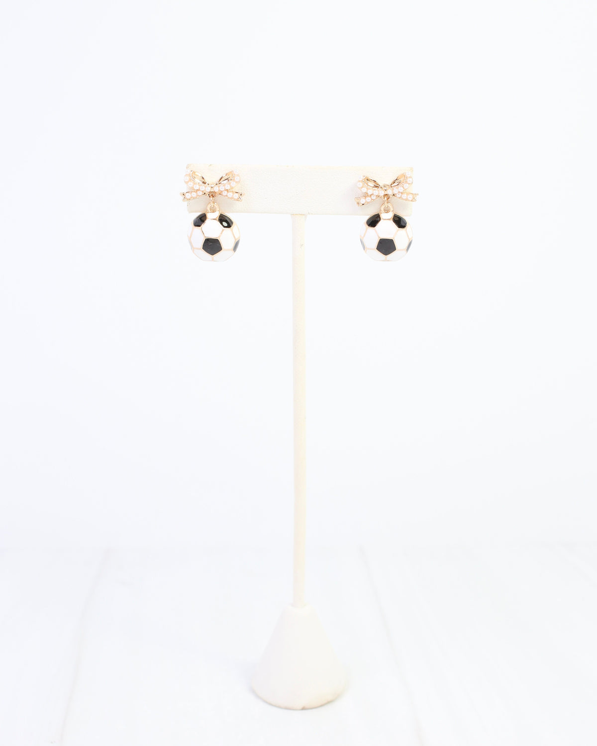 Play It Pearl Soccer Ball Earring Gold