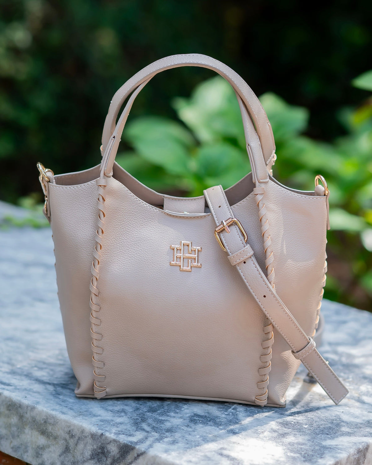 Allison Tote Stone