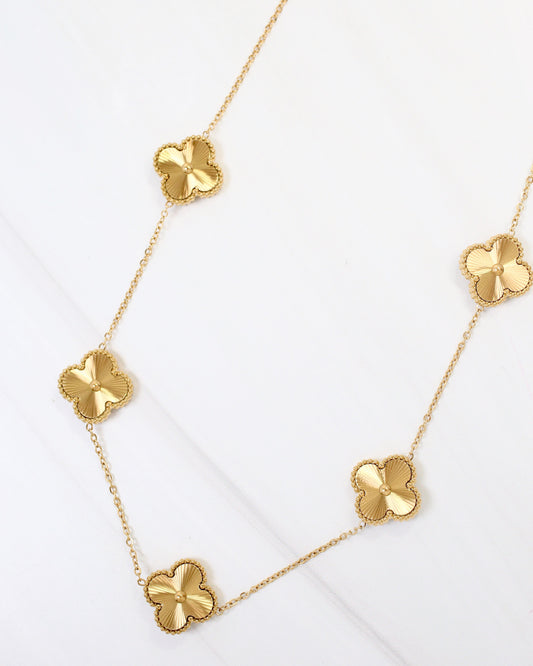 Acoma Textured Clover Necklace WR Gold