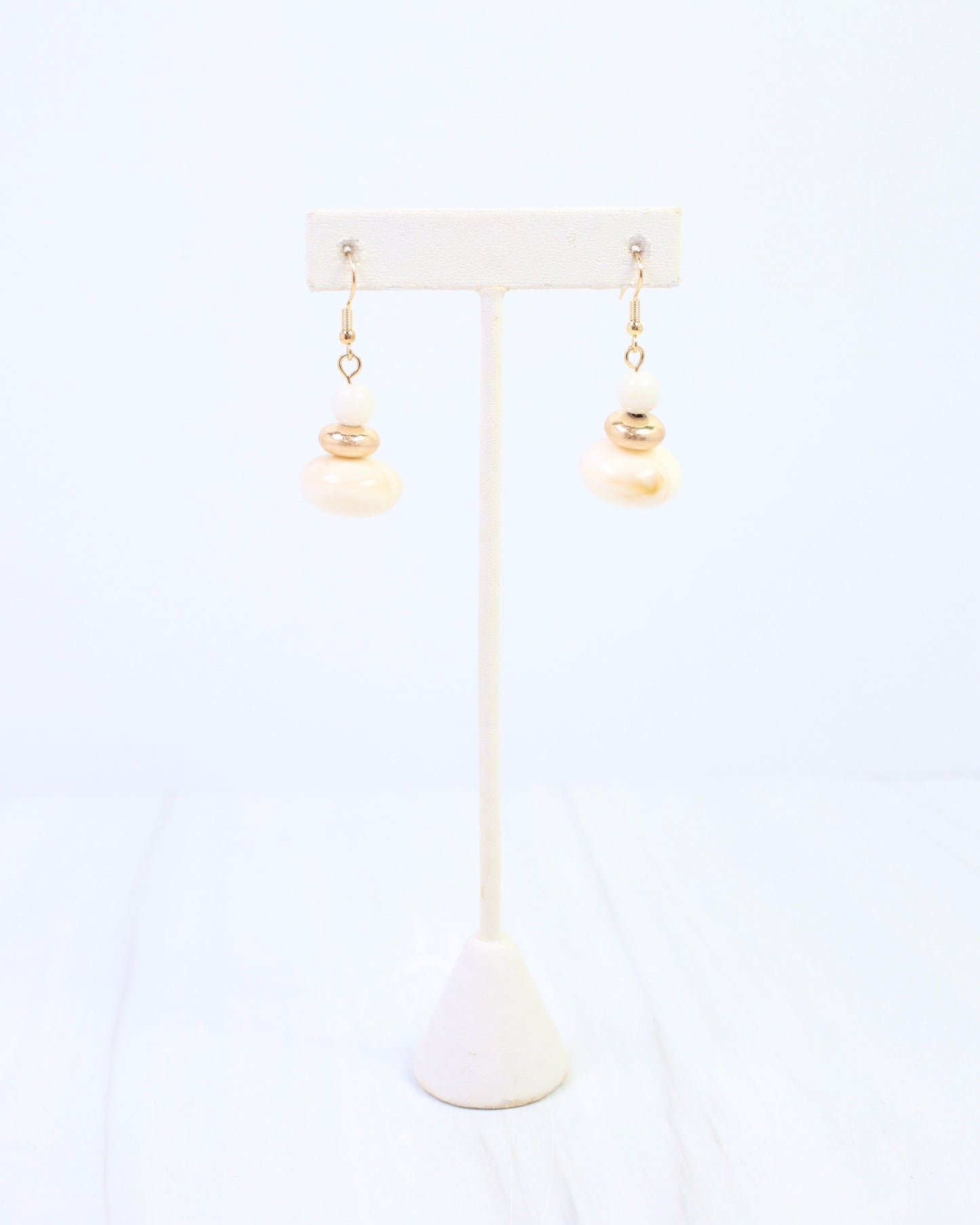 Abenger Beaded Earring White