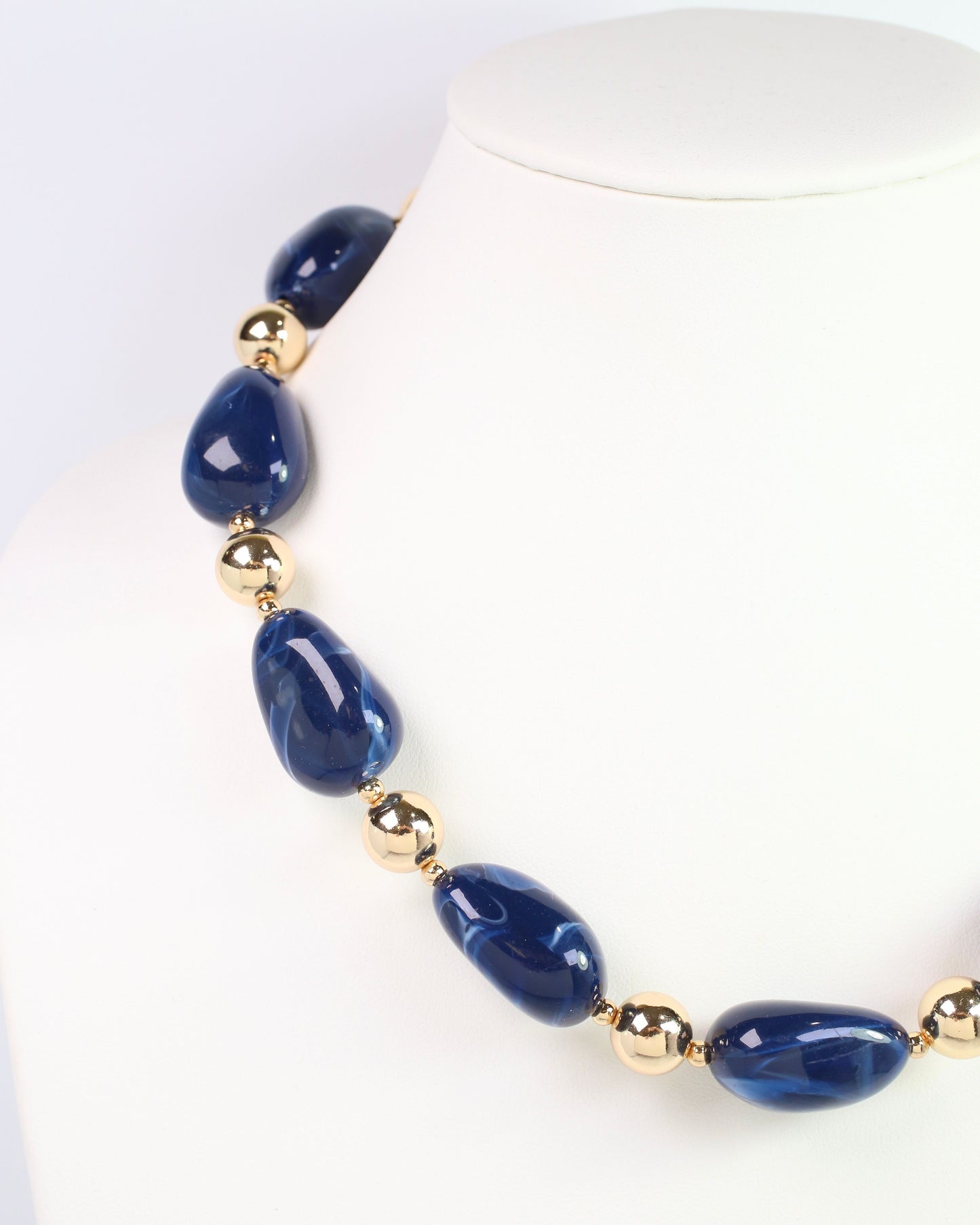 Giana Swirl Beaded Necklace Navy